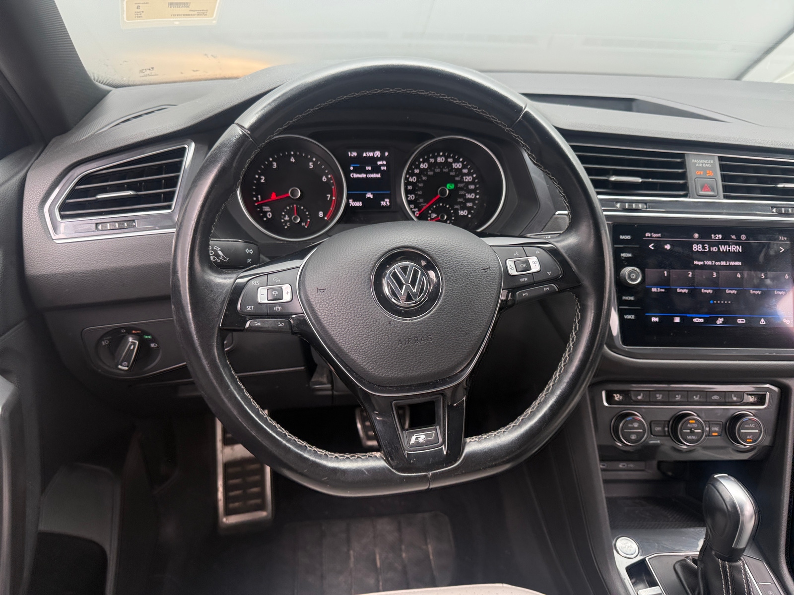 Thumbnail: 2021 Volkswagen Tiguan - 5