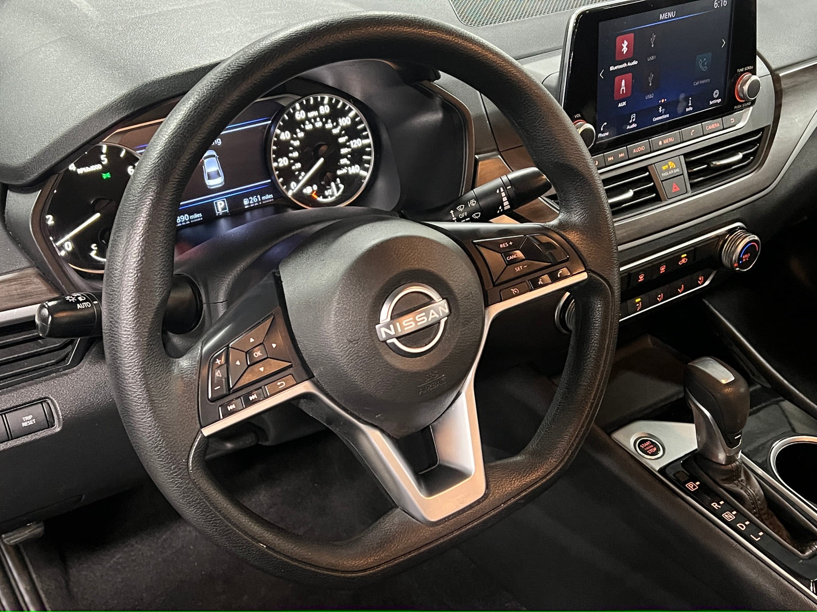 Thumbnail: 2024 Nissan Altima - 5