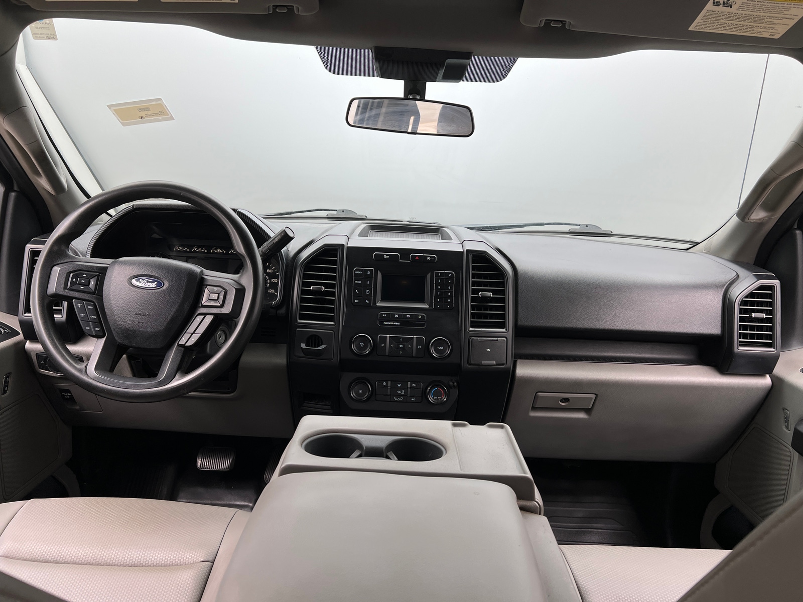 Thumbnail: 2019 Ford Econoline - 3