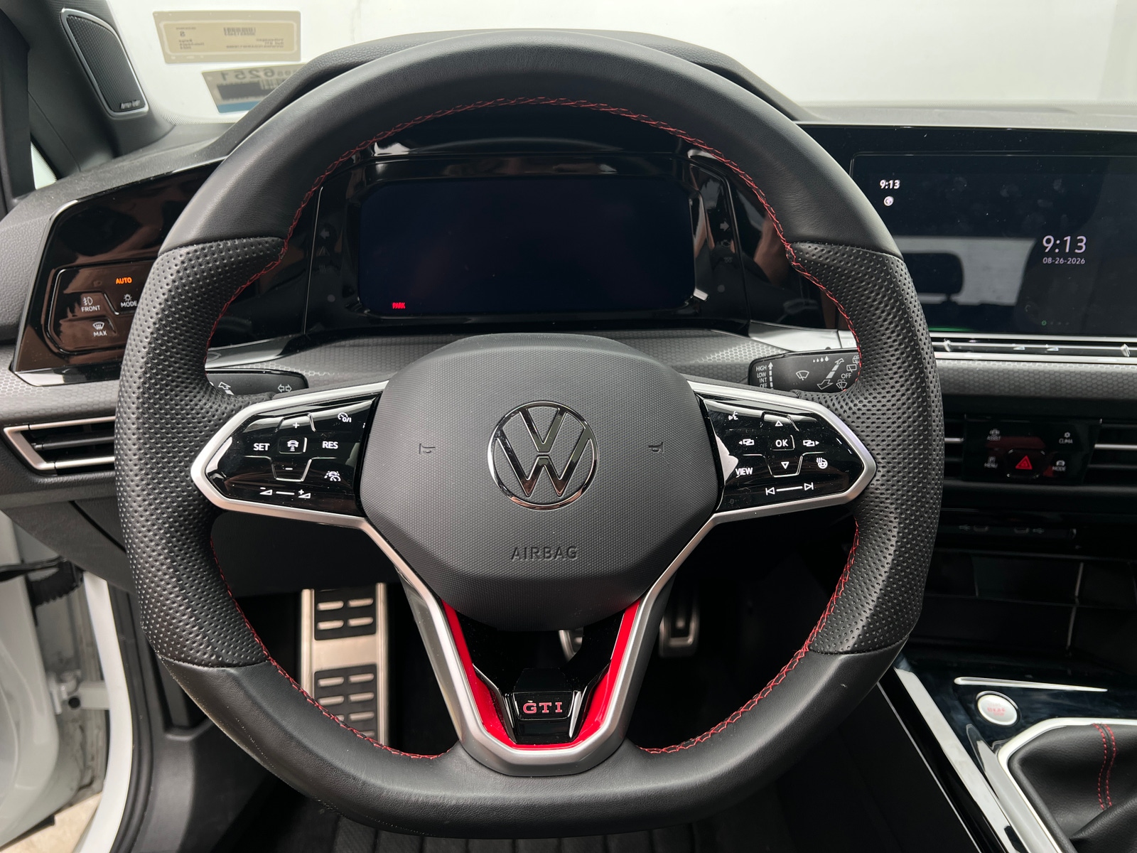 Thumbnail: 2024 Volkswagen Golf - 4