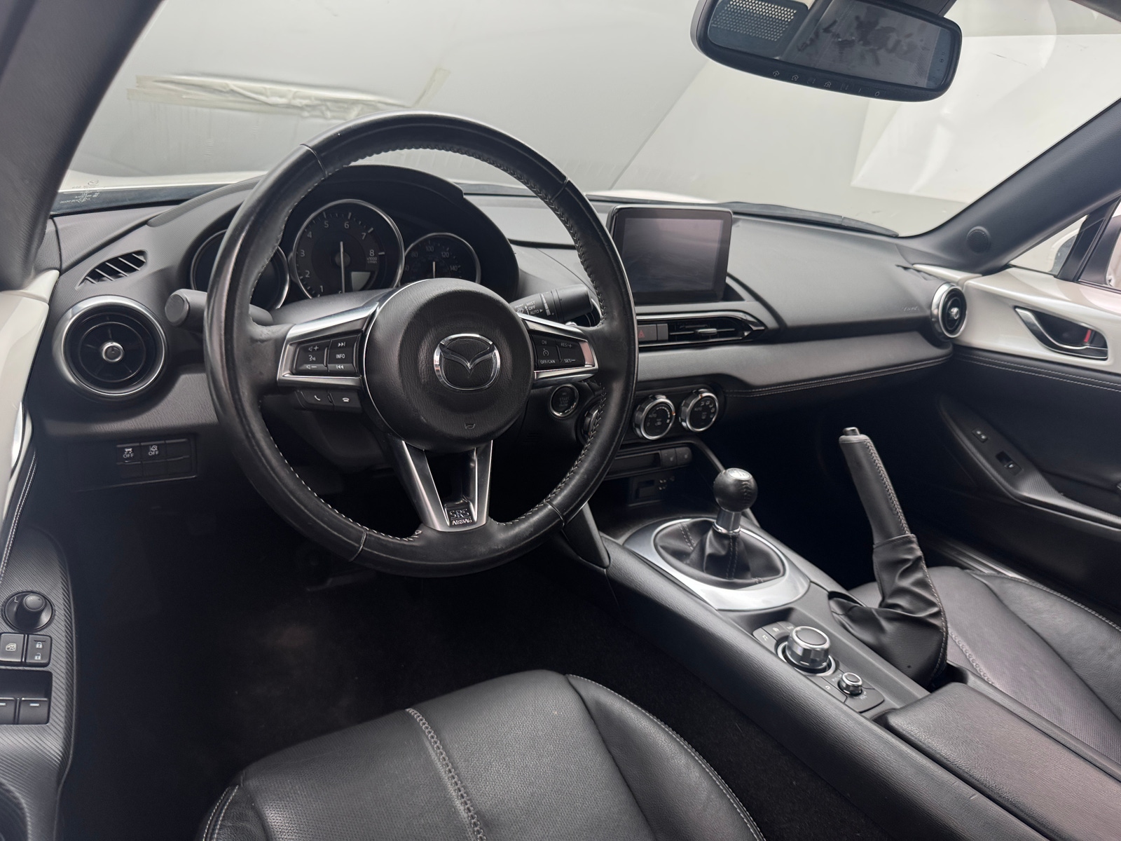 Thumbnail: 2023 Mazda MX-5 Miata - 2