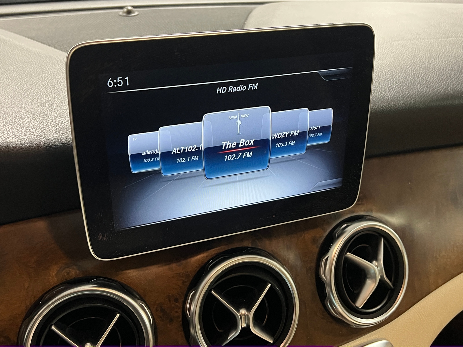 Thumbnail: 2019 Mercedes-Benz GLA - 3