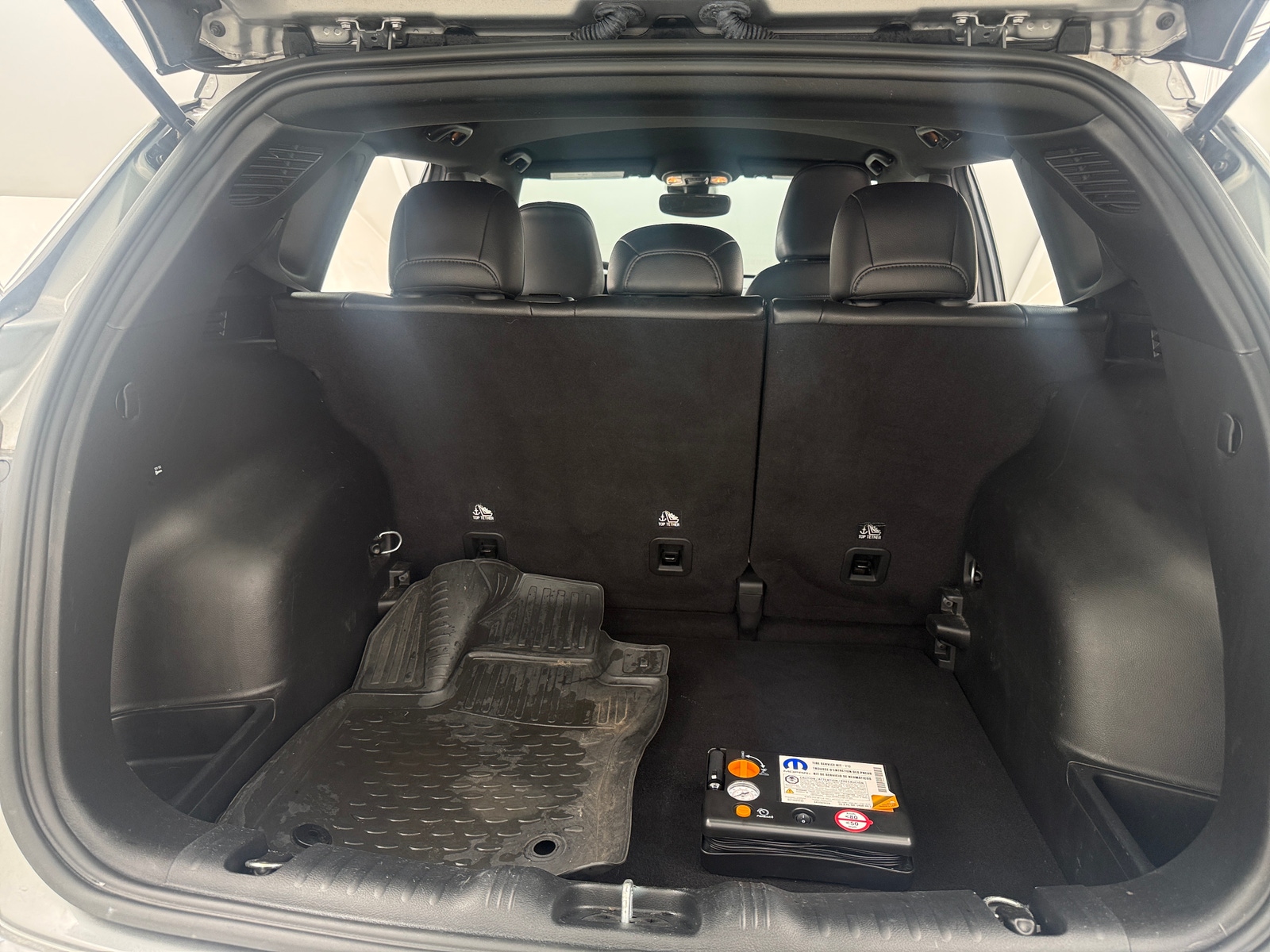 Thumbnail: 2023 Jeep Compass - 6