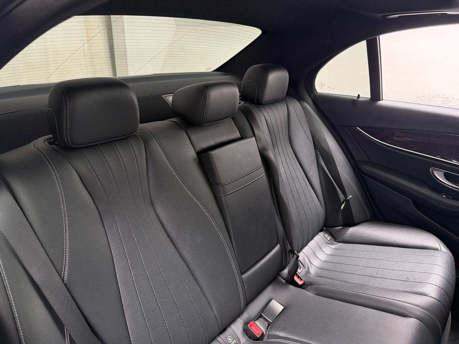 Thumbnail: 2017 Mercedes-Benz E-Class - 5