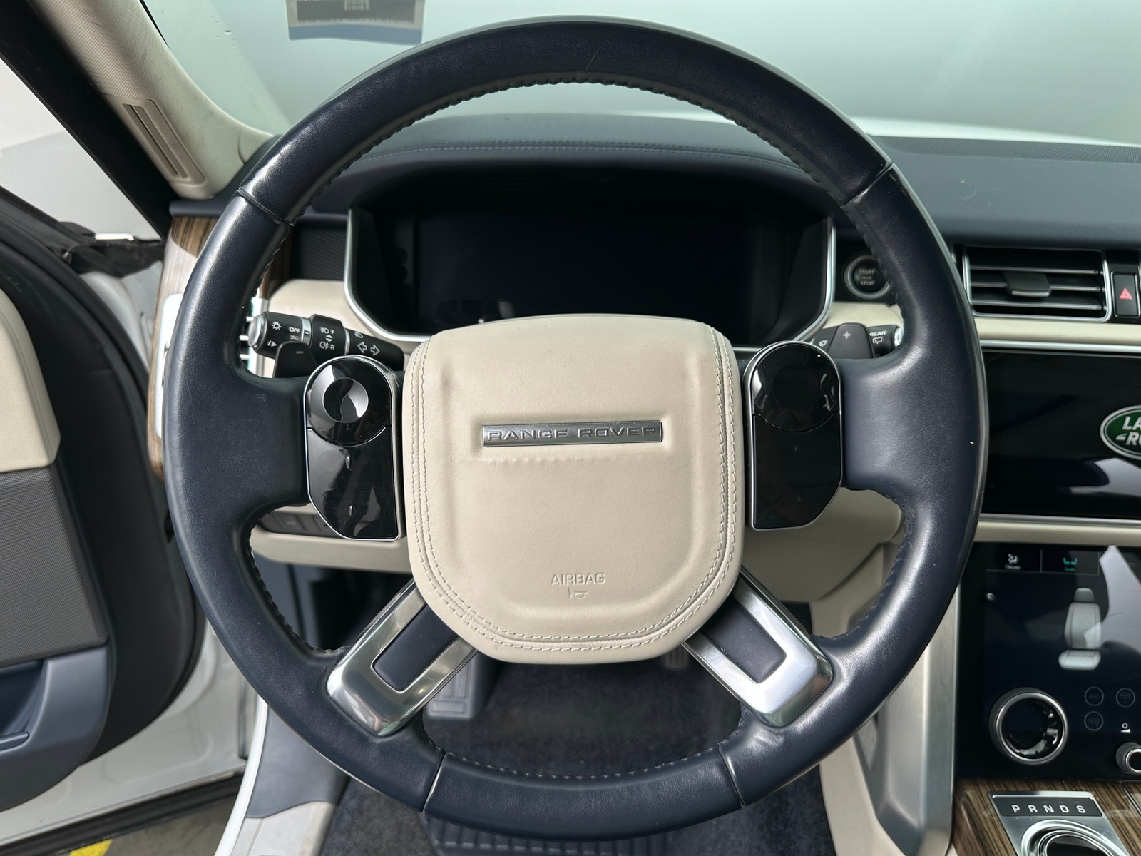 Thumbnail: 2019 Land Rover Range Rover - 5