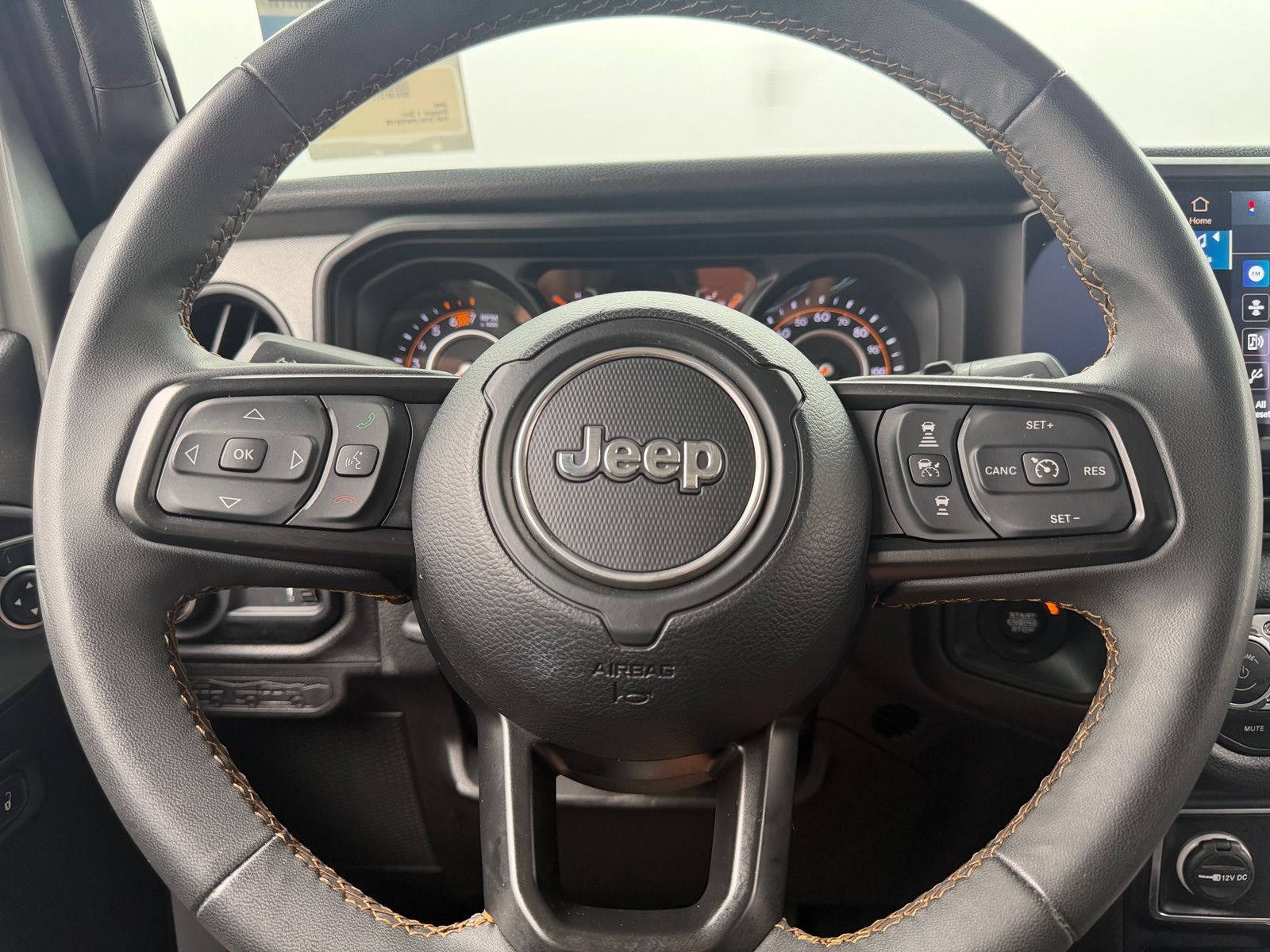 Thumbnail: 2024 Jeep Wrangler - 5