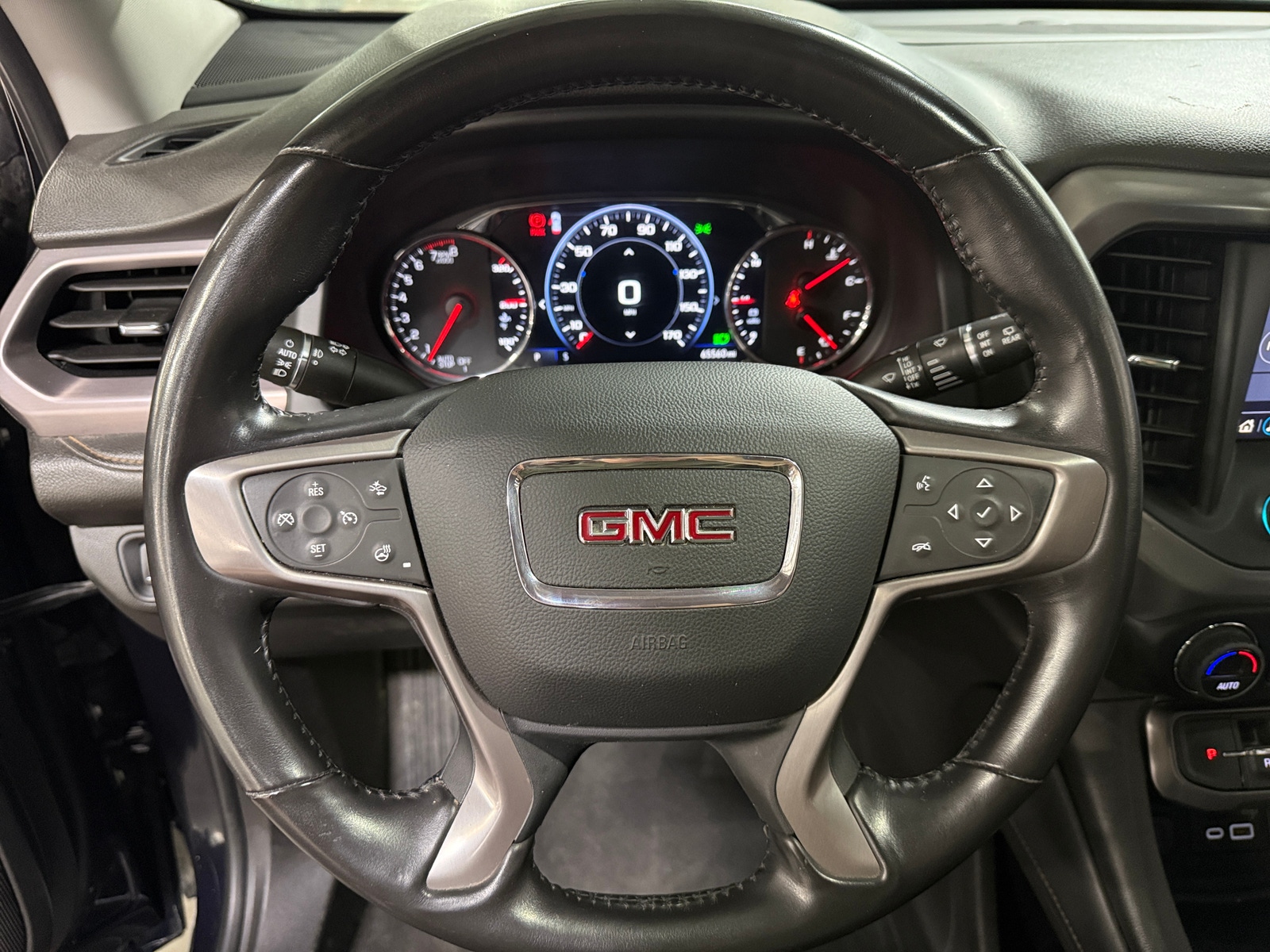 Thumbnail: 2022 GMC Acadia - 4