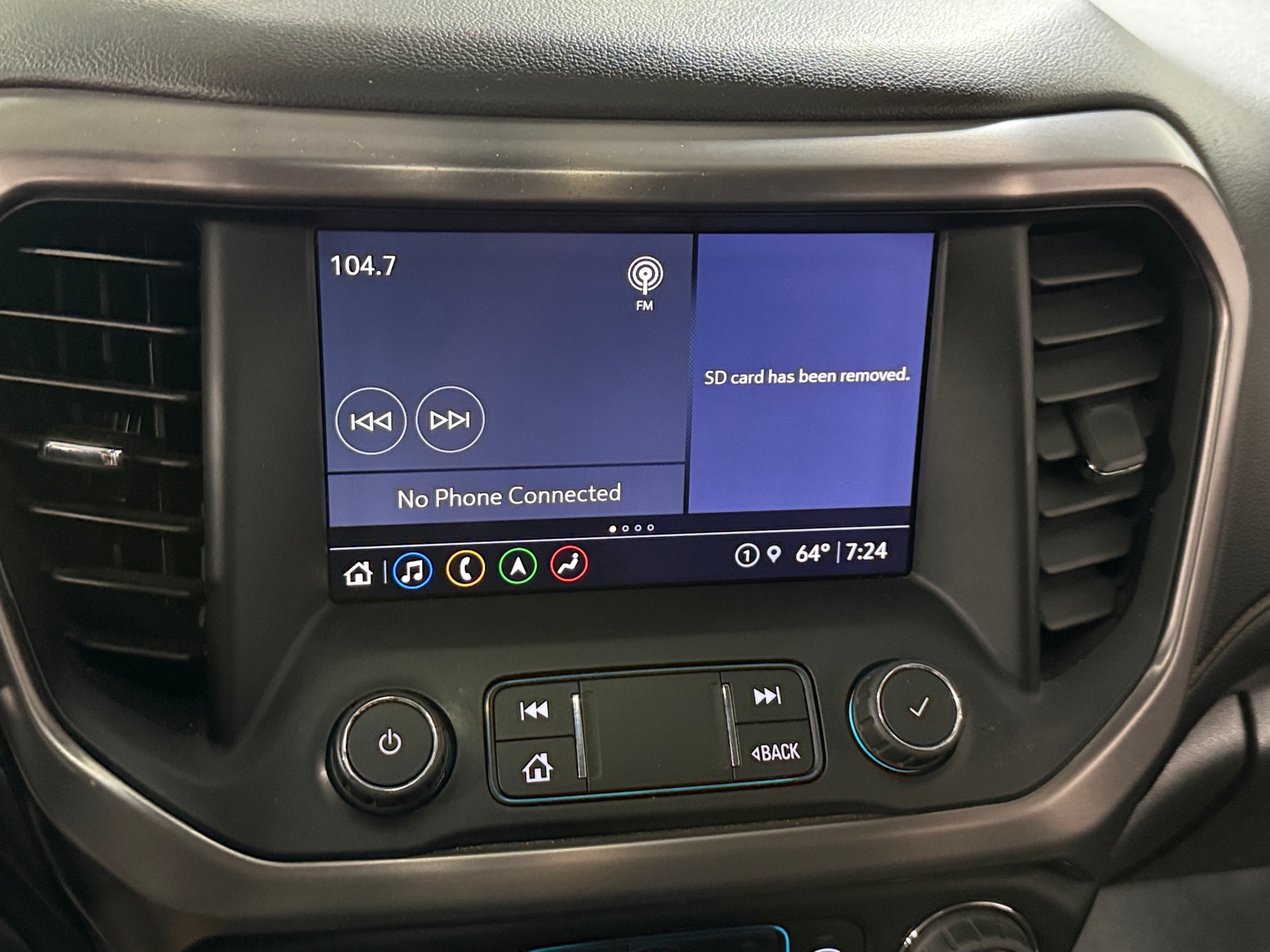 Thumbnail: 2022 GMC Acadia - 3