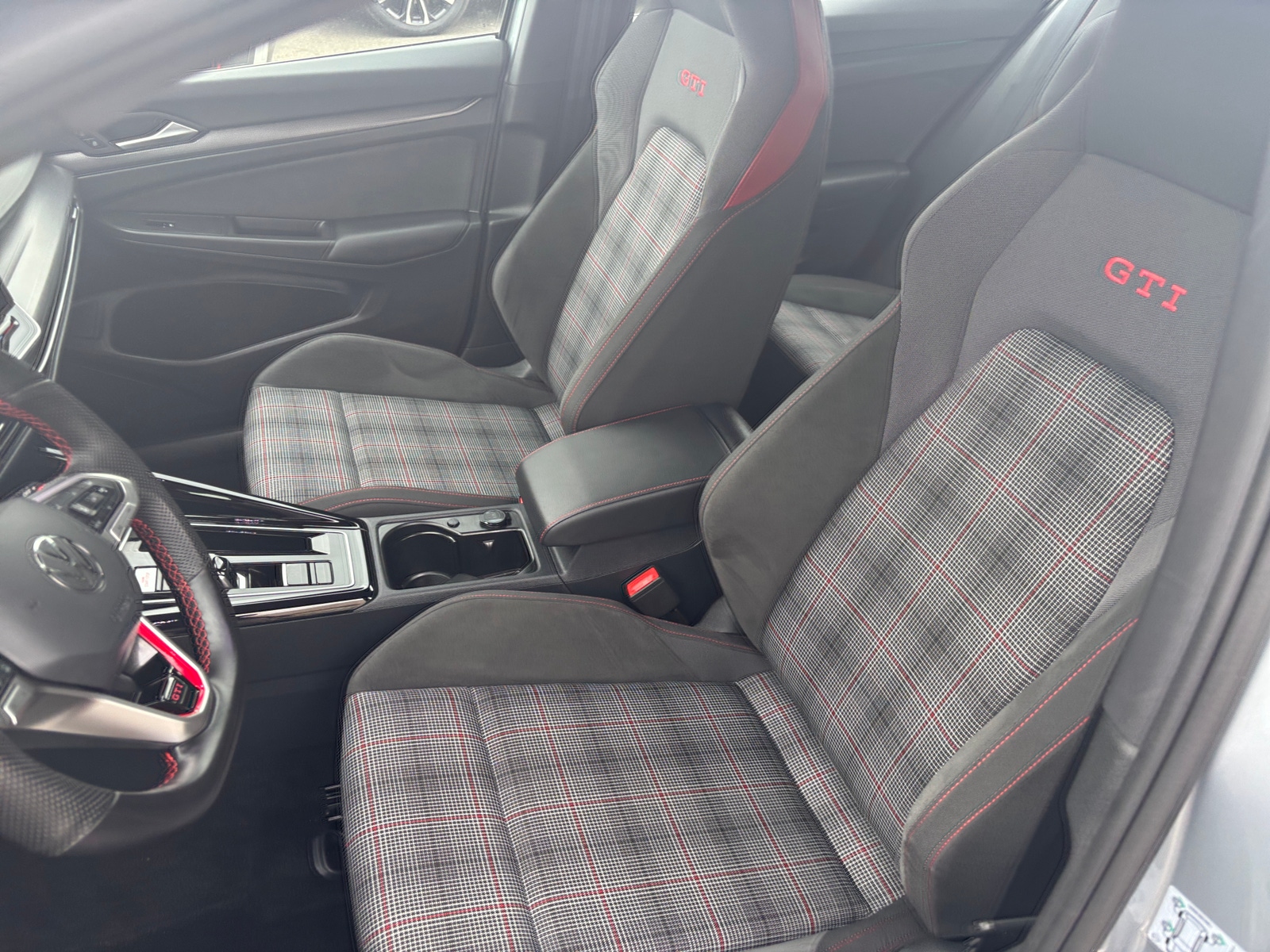 Thumbnail: 2026 Volkswagen Golf - 2