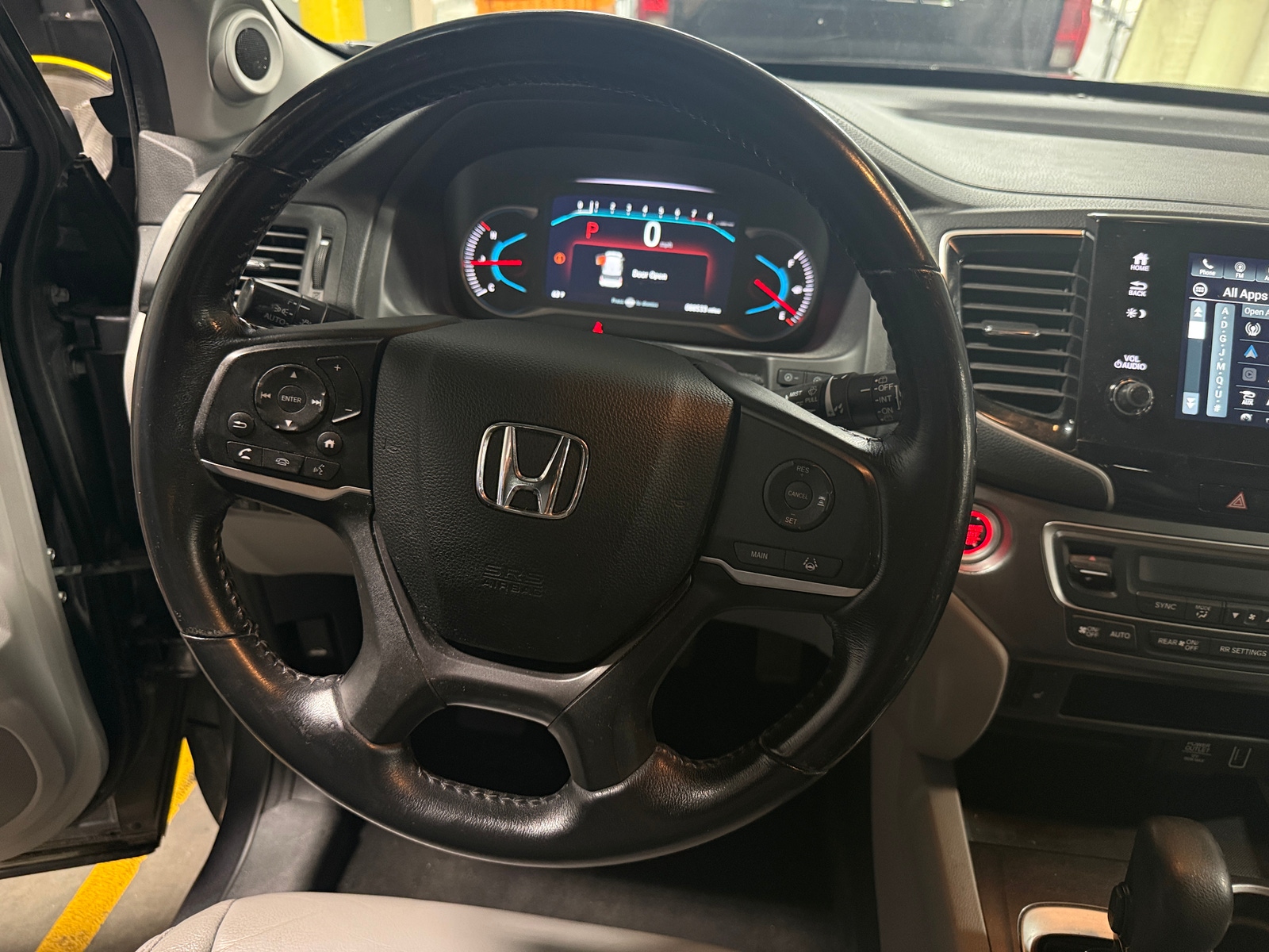 Thumbnail: 2020 Honda Pilot - 4