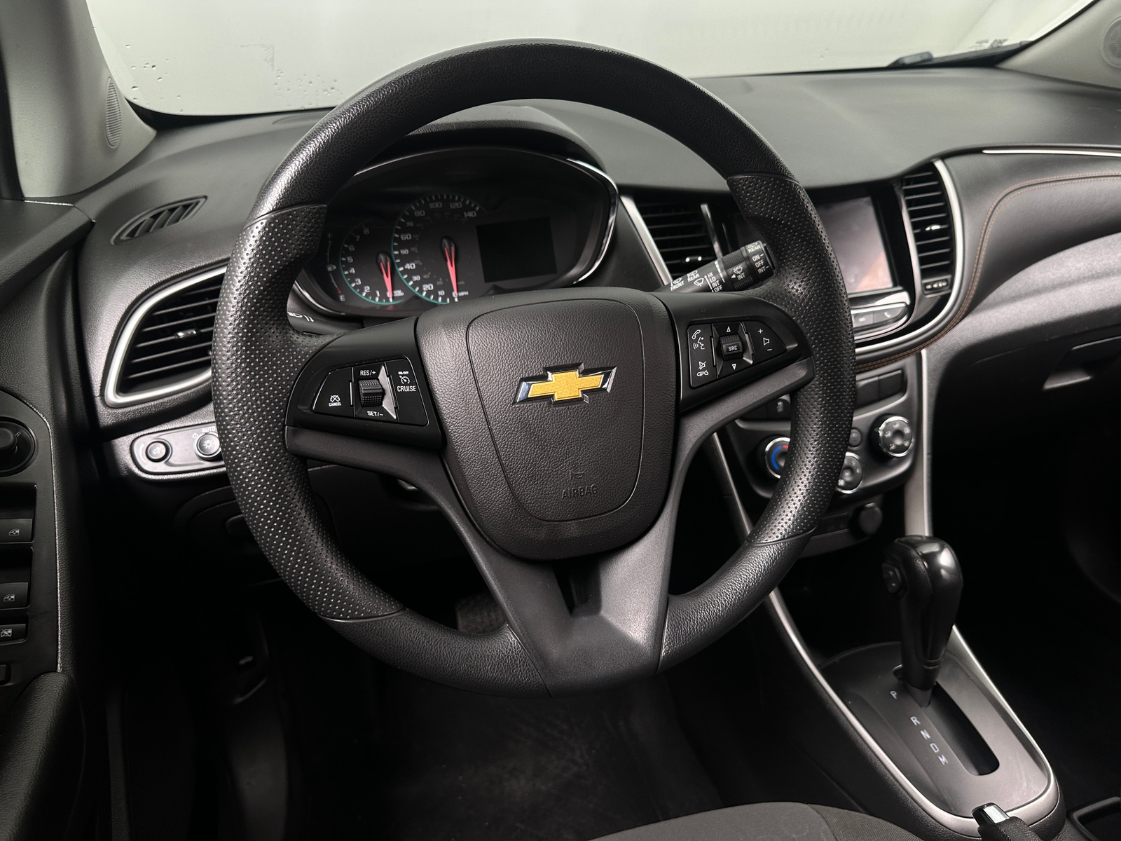 Thumbnail: 2021 Chevrolet Trax - 5