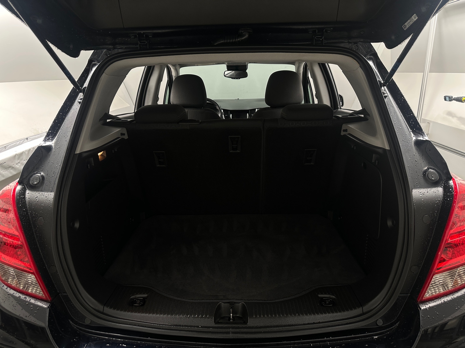Thumbnail: 2021 Chevrolet Trax - 7