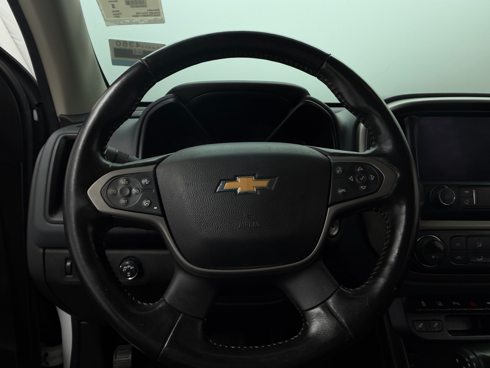 Thumbnail: 2021 Chevrolet Colorado - 4