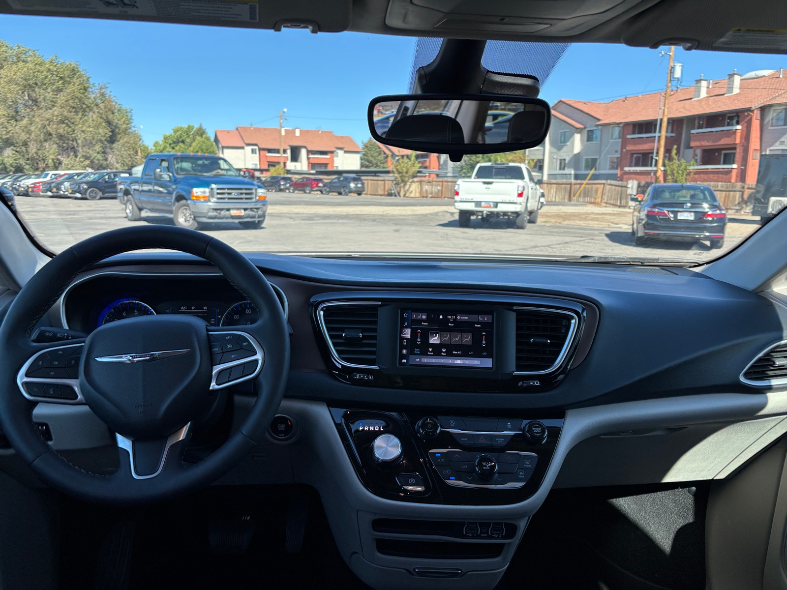 Thumbnail: 2024 Chrysler Voyager - 3