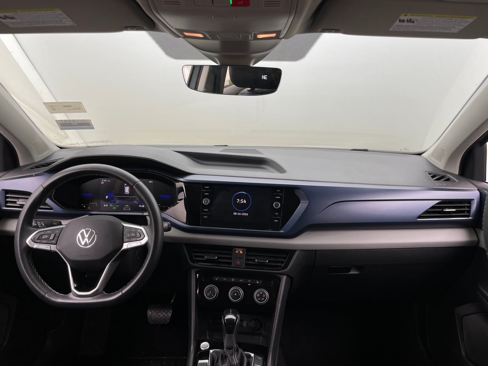 Thumbnail: 2023 Volkswagen Taos - 3