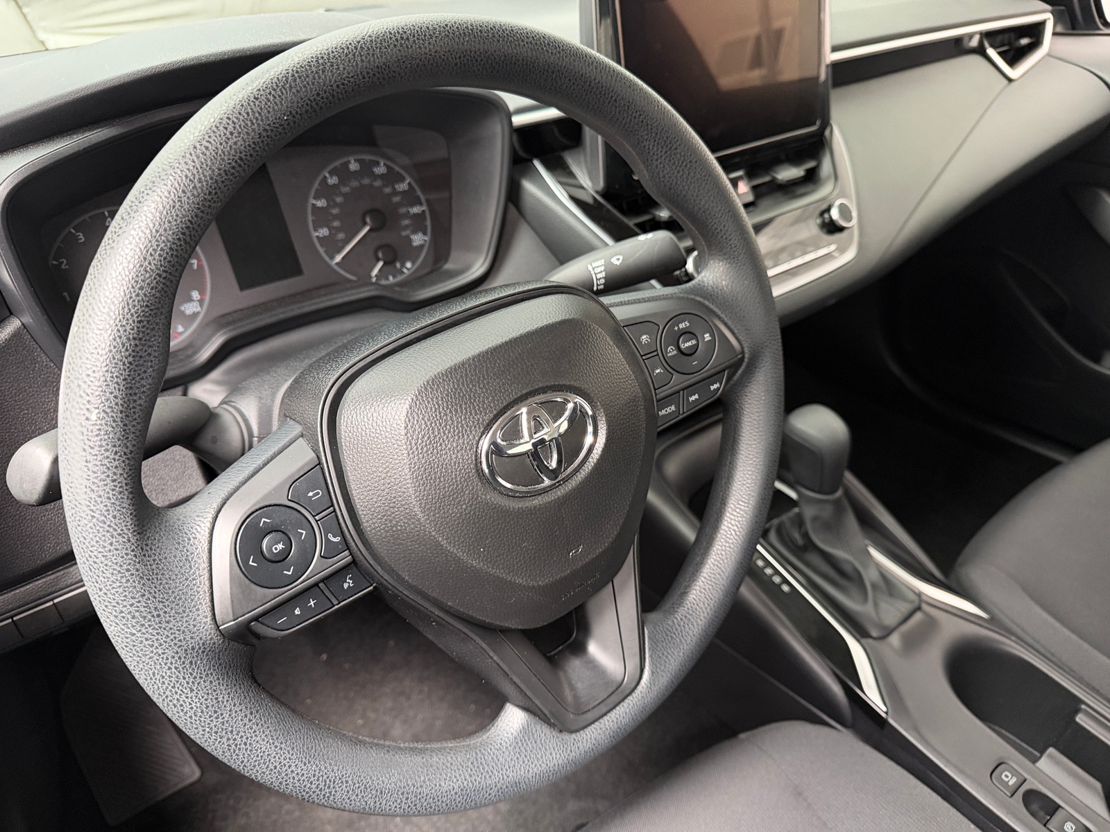 Thumbnail: 2025 Toyota Corolla - 5