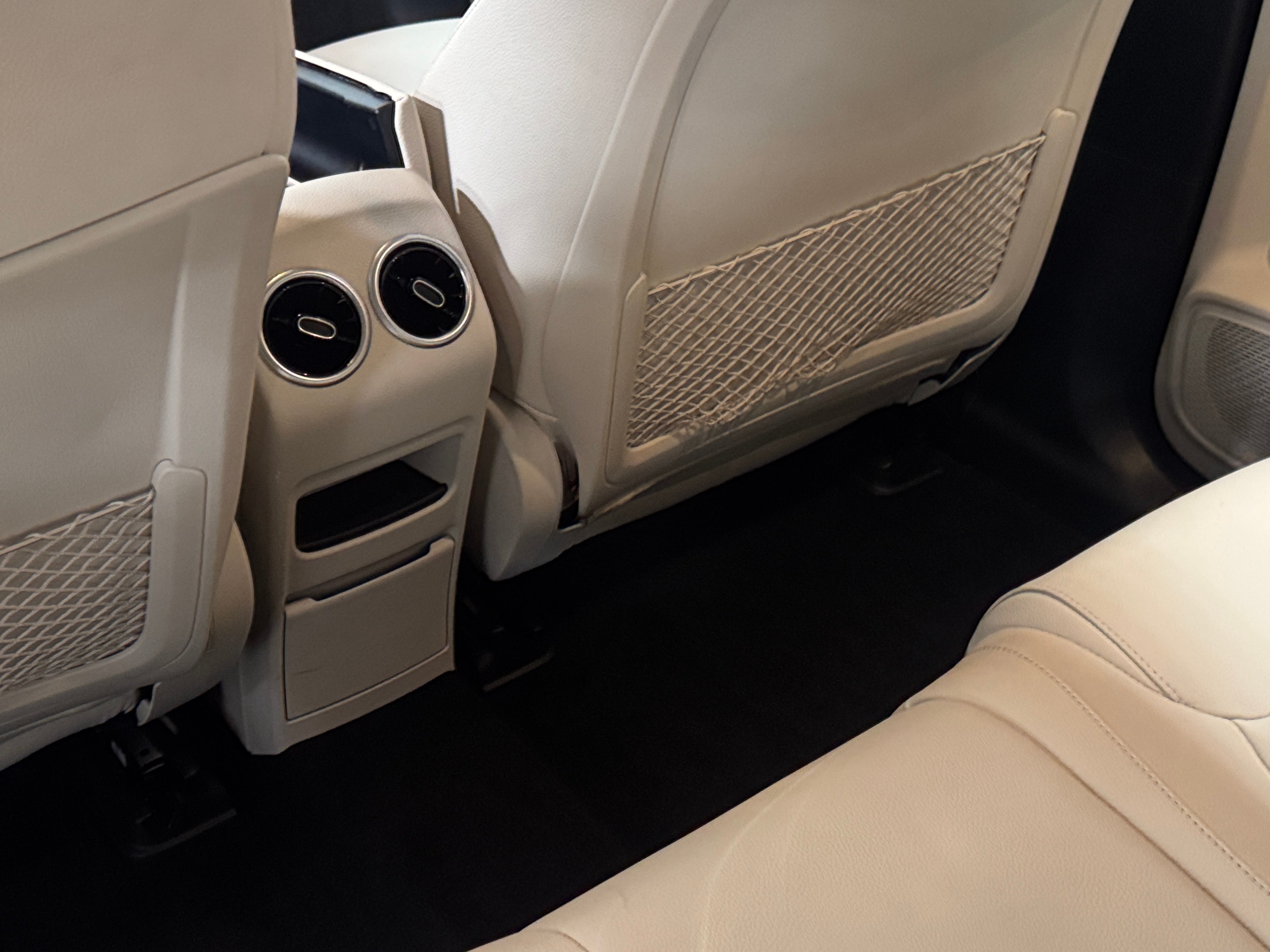 2023 Mercedes-Benz EQB Base
