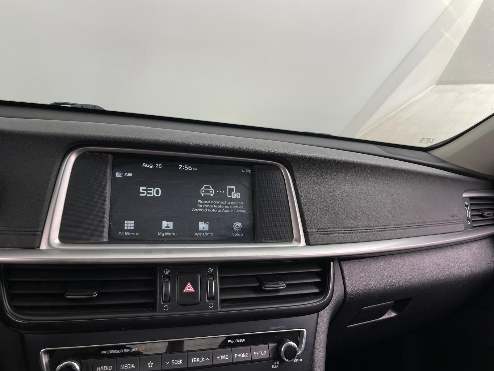 Thumbnail: 2019 Kia Optima - 3