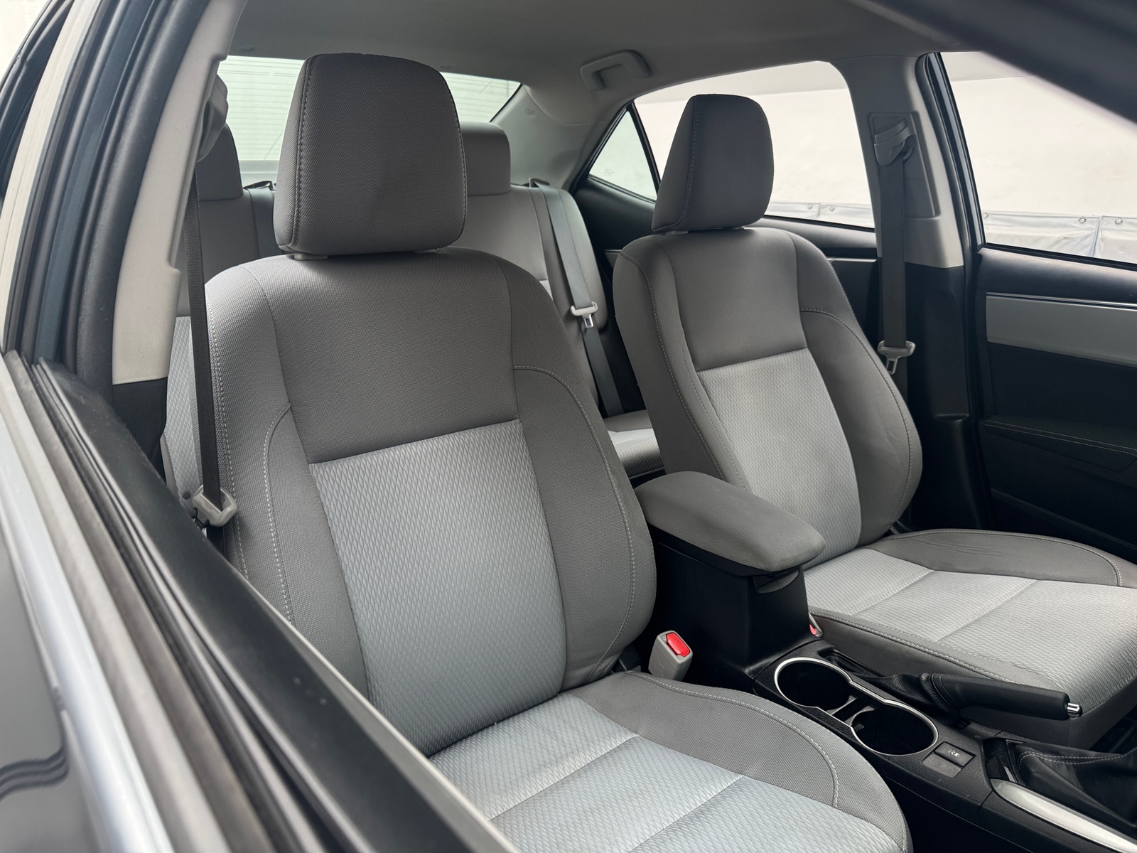 Thumbnail: 2016 Toyota Corolla - 2