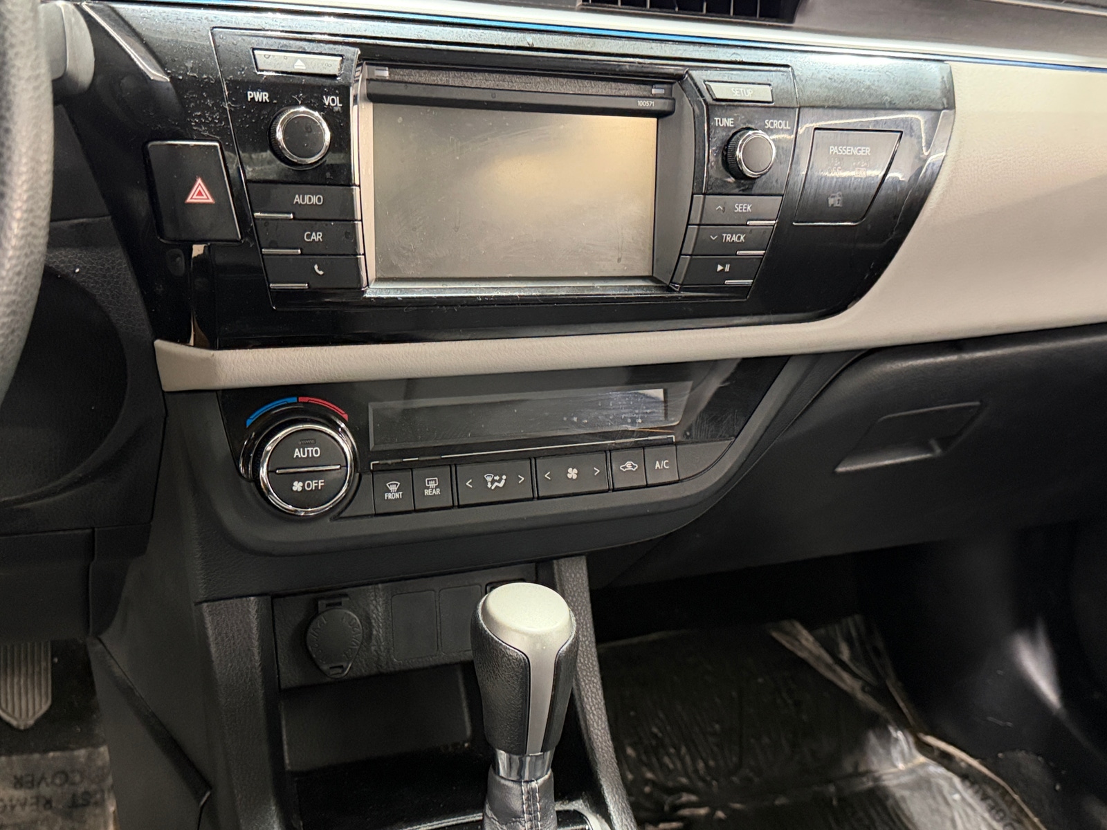 Thumbnail: 2016 Toyota Corolla - 4