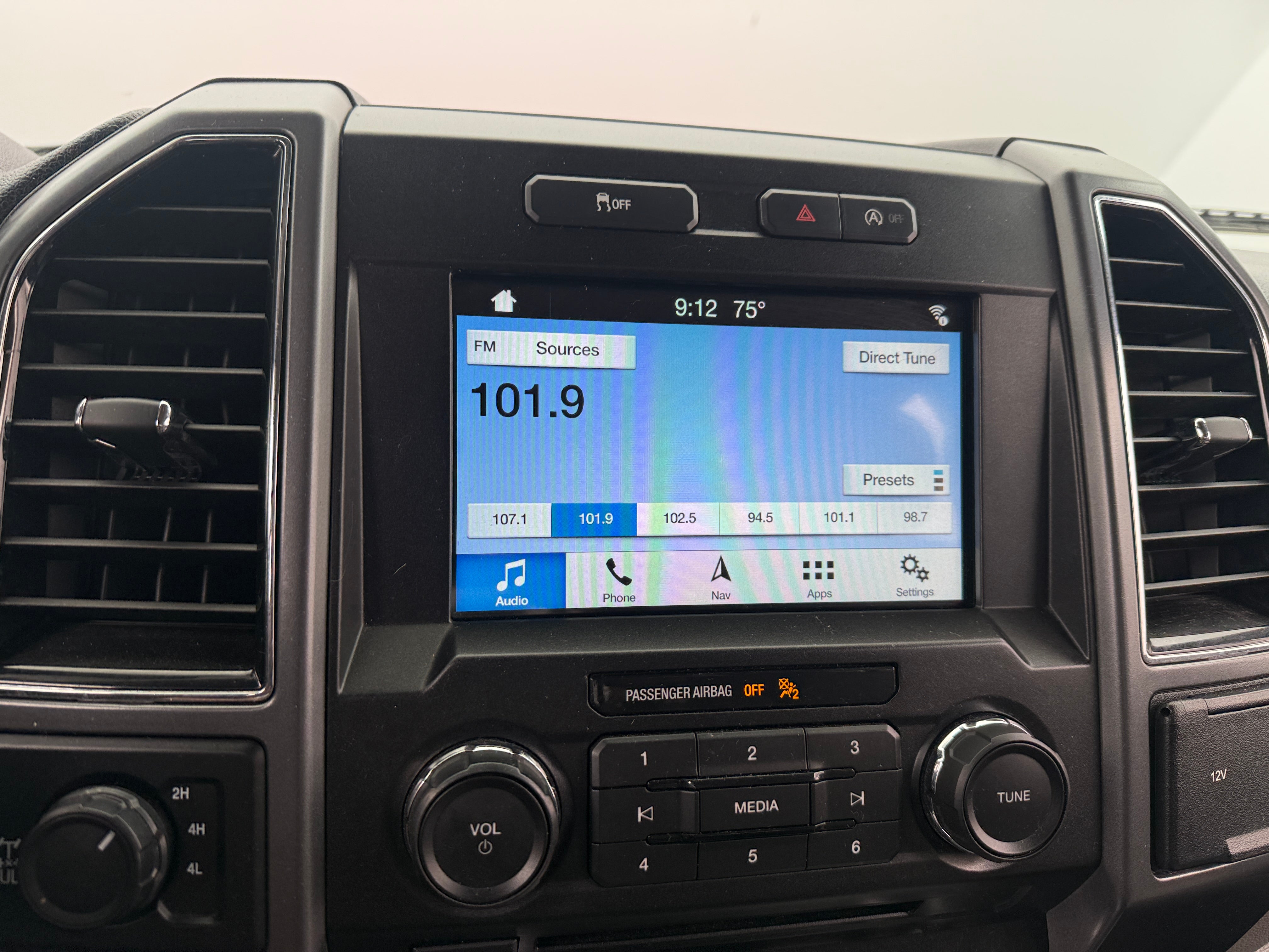 2018 Ford F-150 XLT - Photo 12
