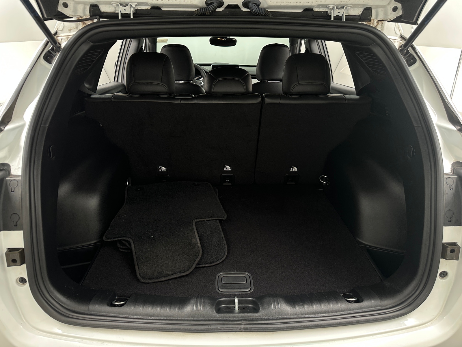 Thumbnail: 2023 Jeep Compass - 6