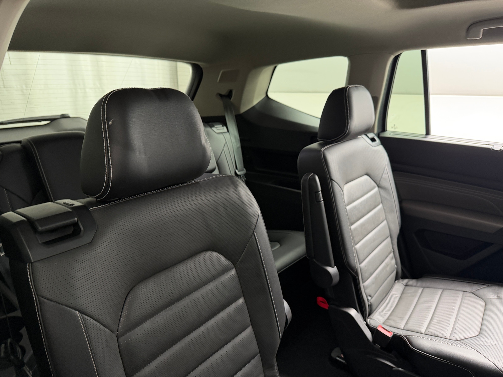 Thumbnail: 2021 Volkswagen Atlas - 6