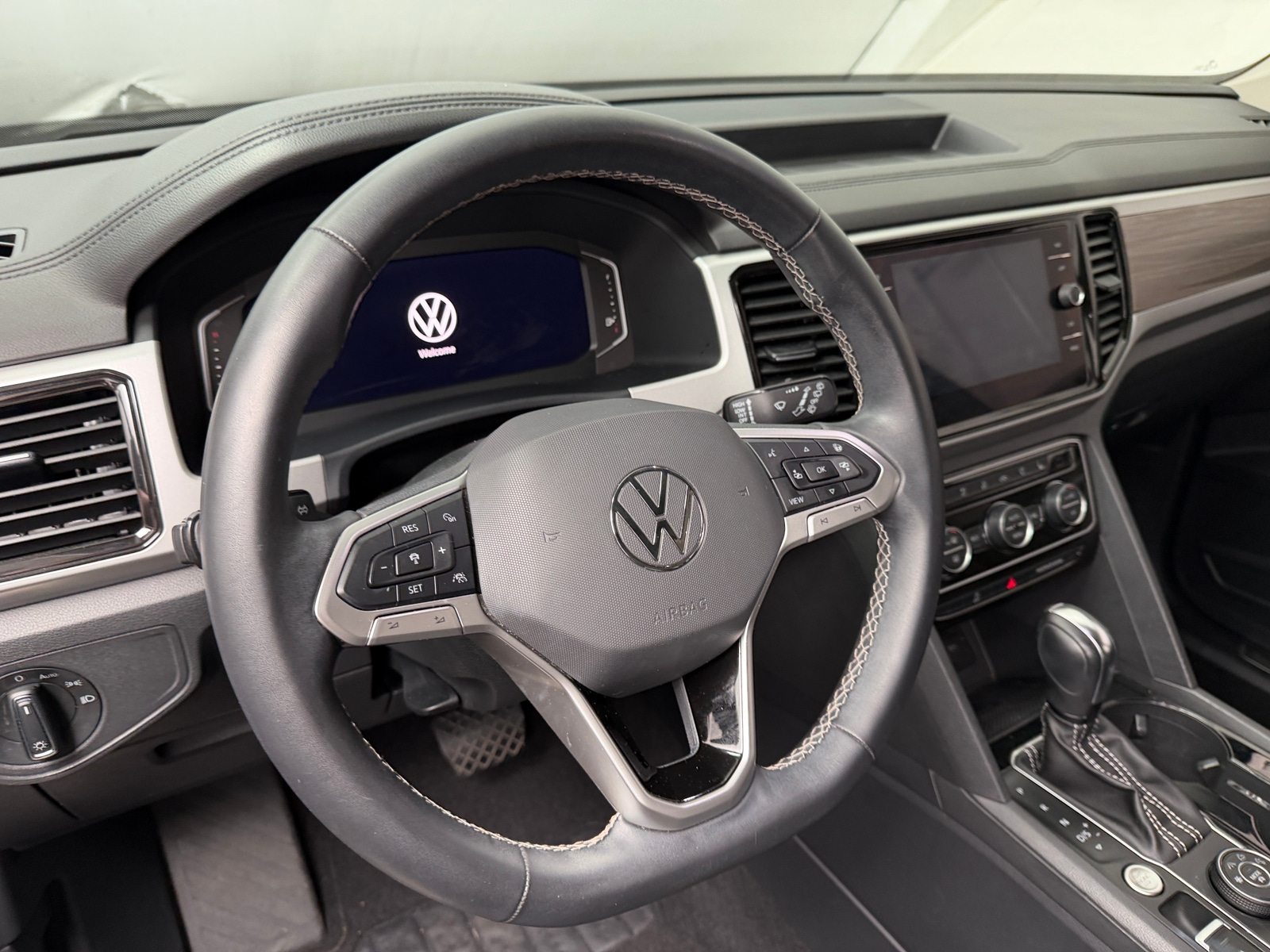 Thumbnail: 2021 Volkswagen Atlas - 5