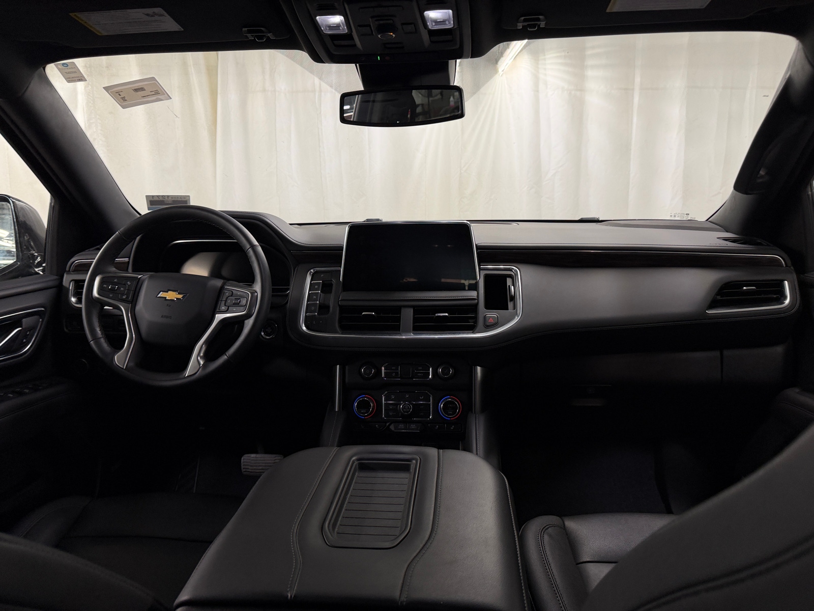 Thumbnail: 2023 Chevrolet Tahoe - 2