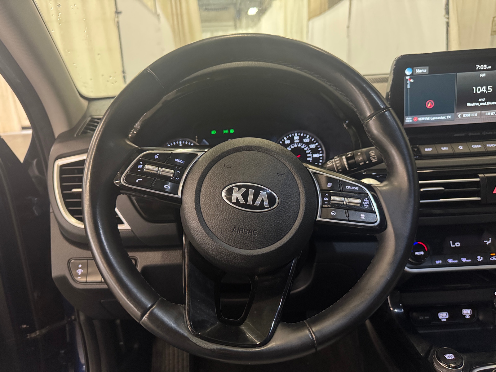 Thumbnail: 2021 Kia Seltos - 4