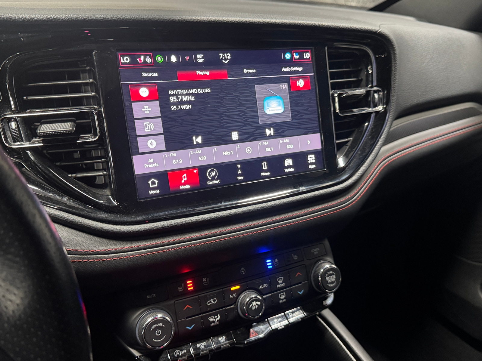 Thumbnail: 2024 Dodge Durango - 3