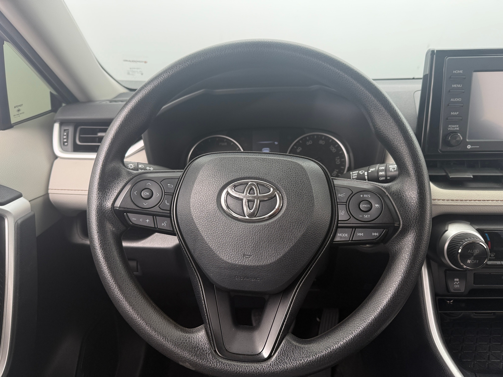 Thumbnail: 2022 Toyota RAV4 - 5