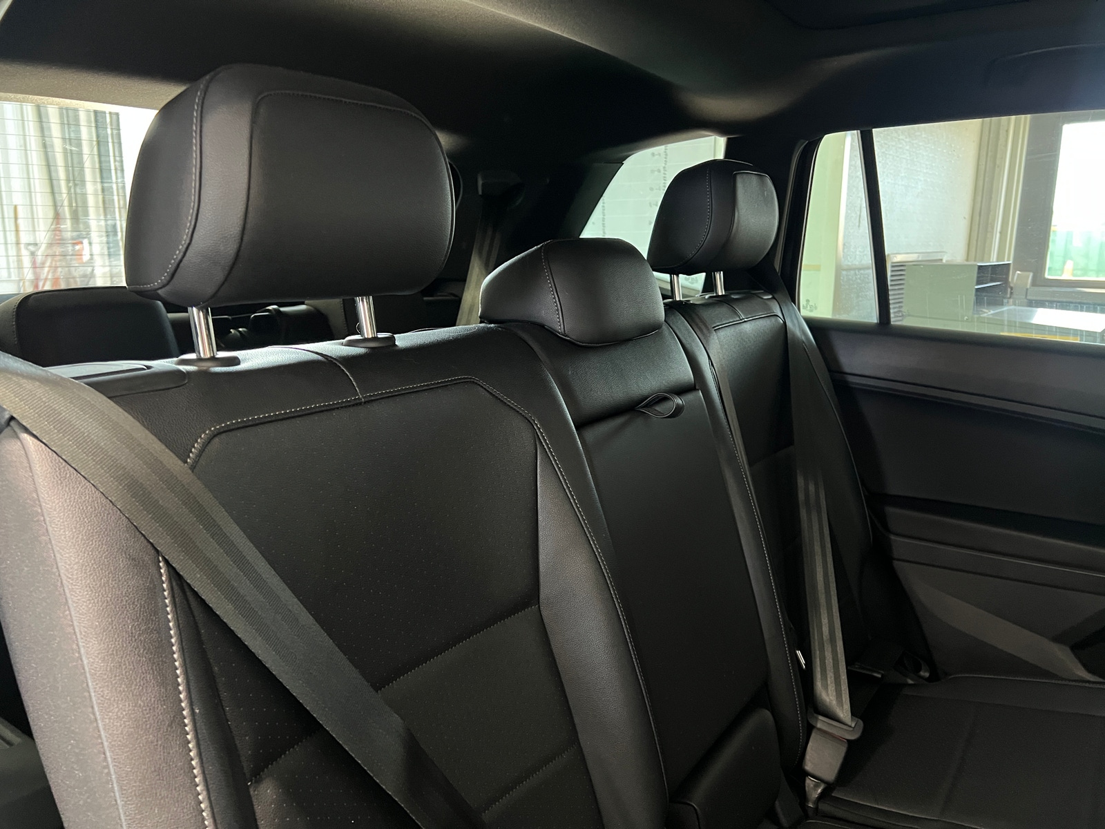 Thumbnail: 2020 Volkswagen Tiguan - 5