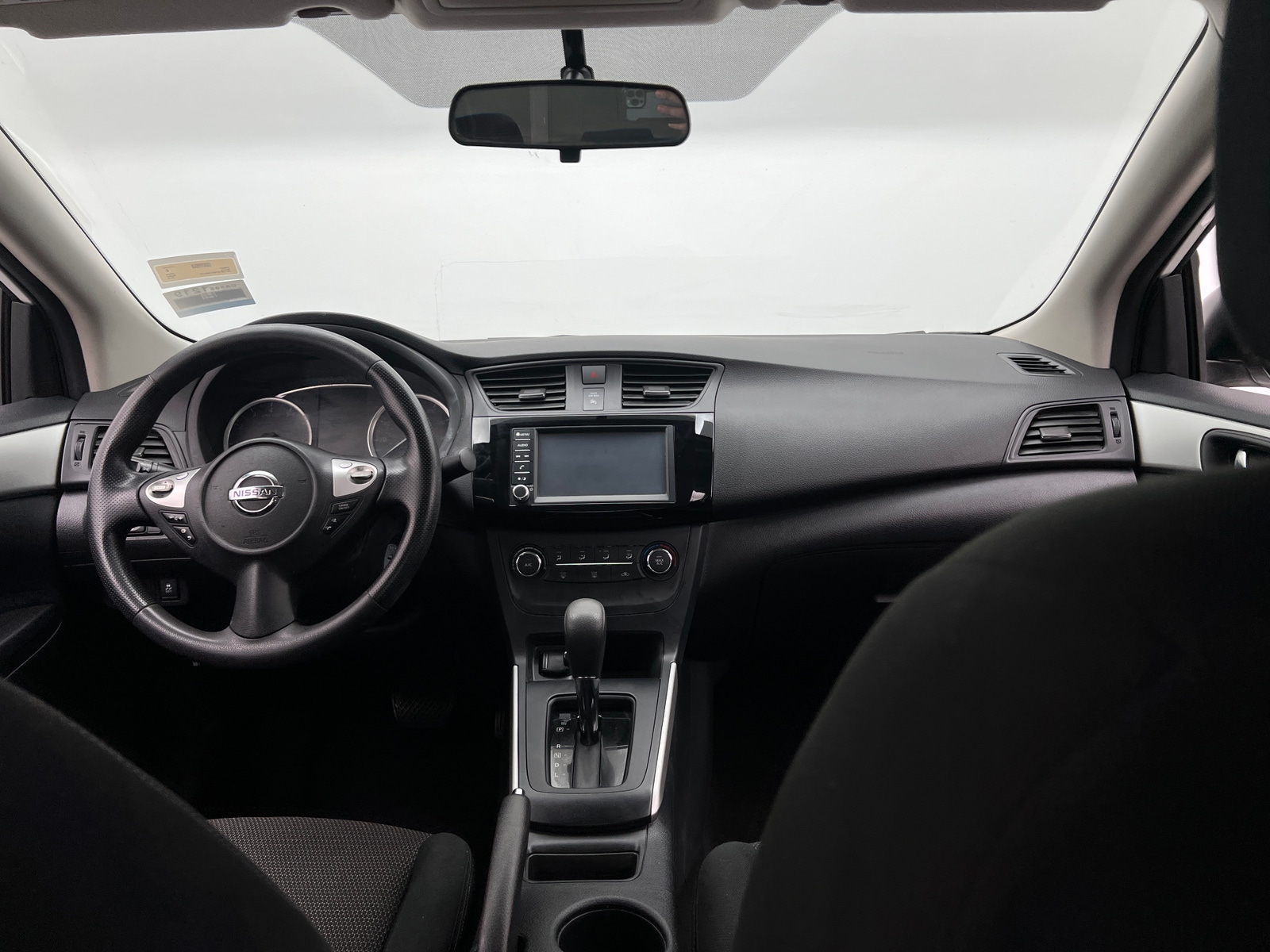 Thumbnail: 2019 Nissan Sentra - 3