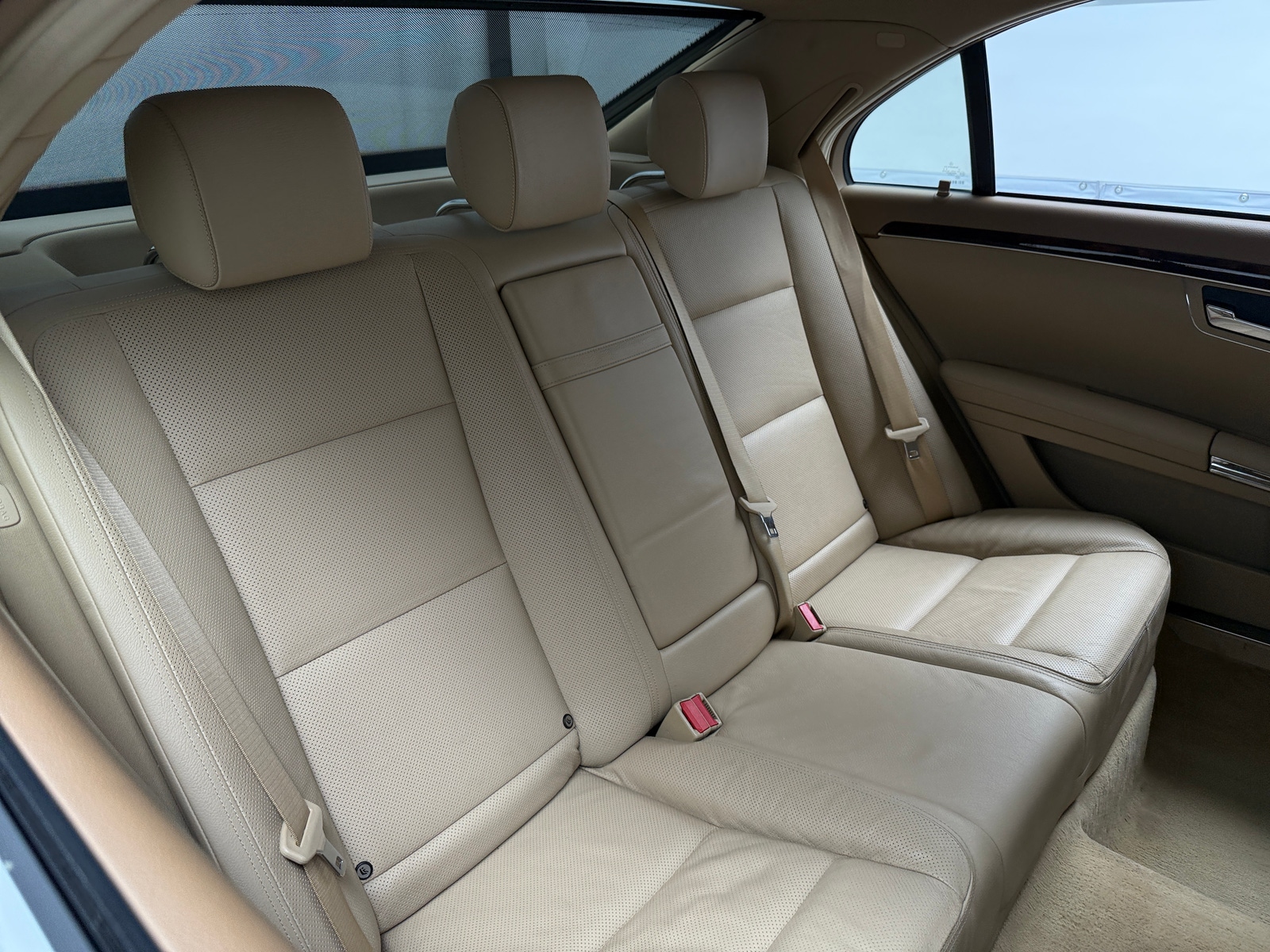 Thumbnail: 2010 Mercedes-Benz S-Class - 6