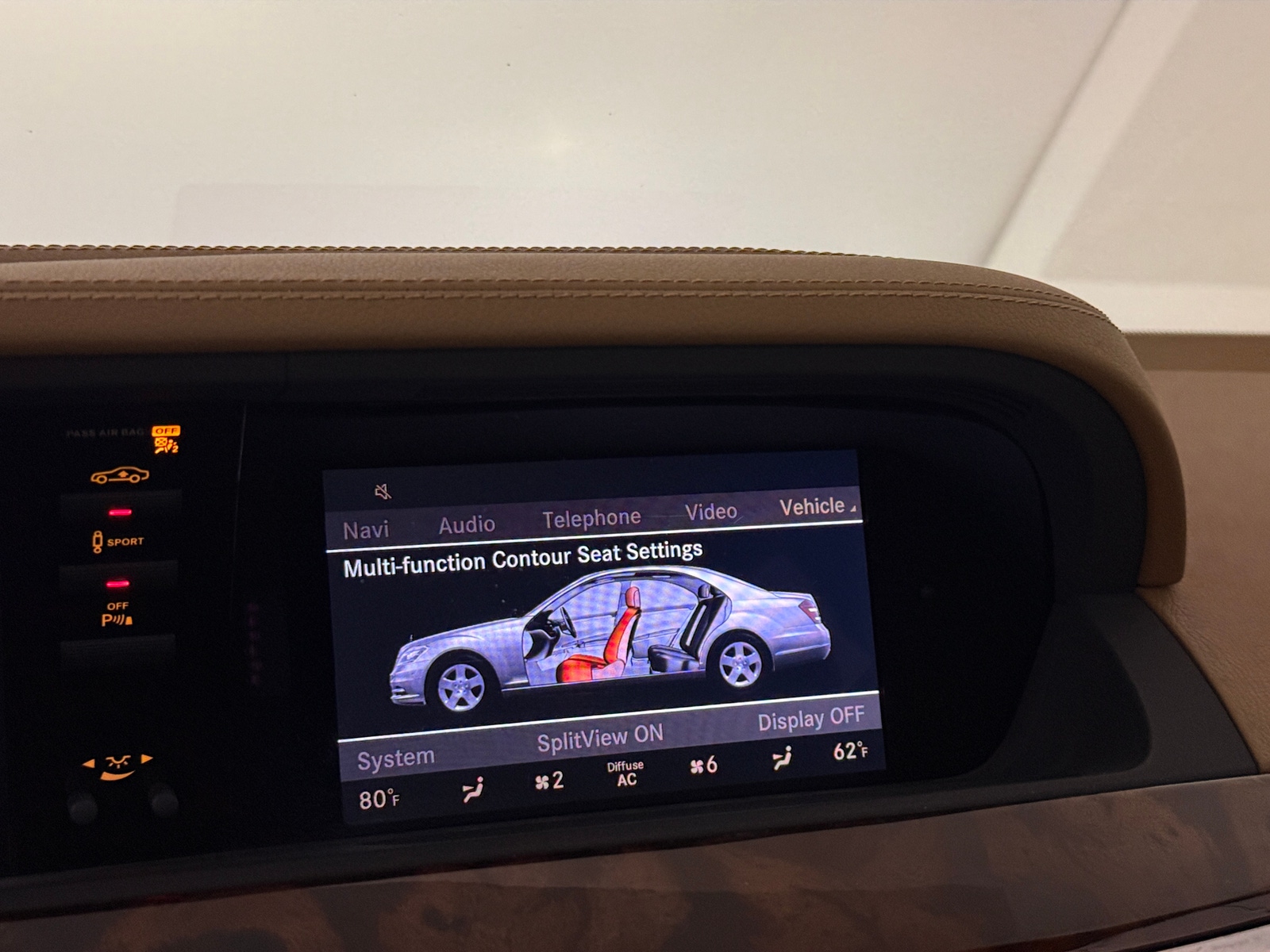 Thumbnail: 2010 Mercedes-Benz S-Class - 4