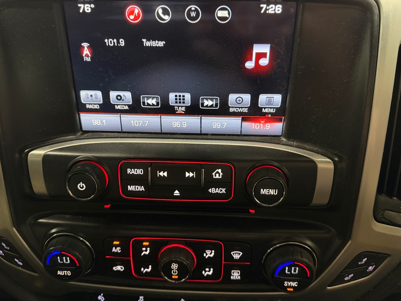 Thumbnail: 2016 GMC Sierra 1500 - 3