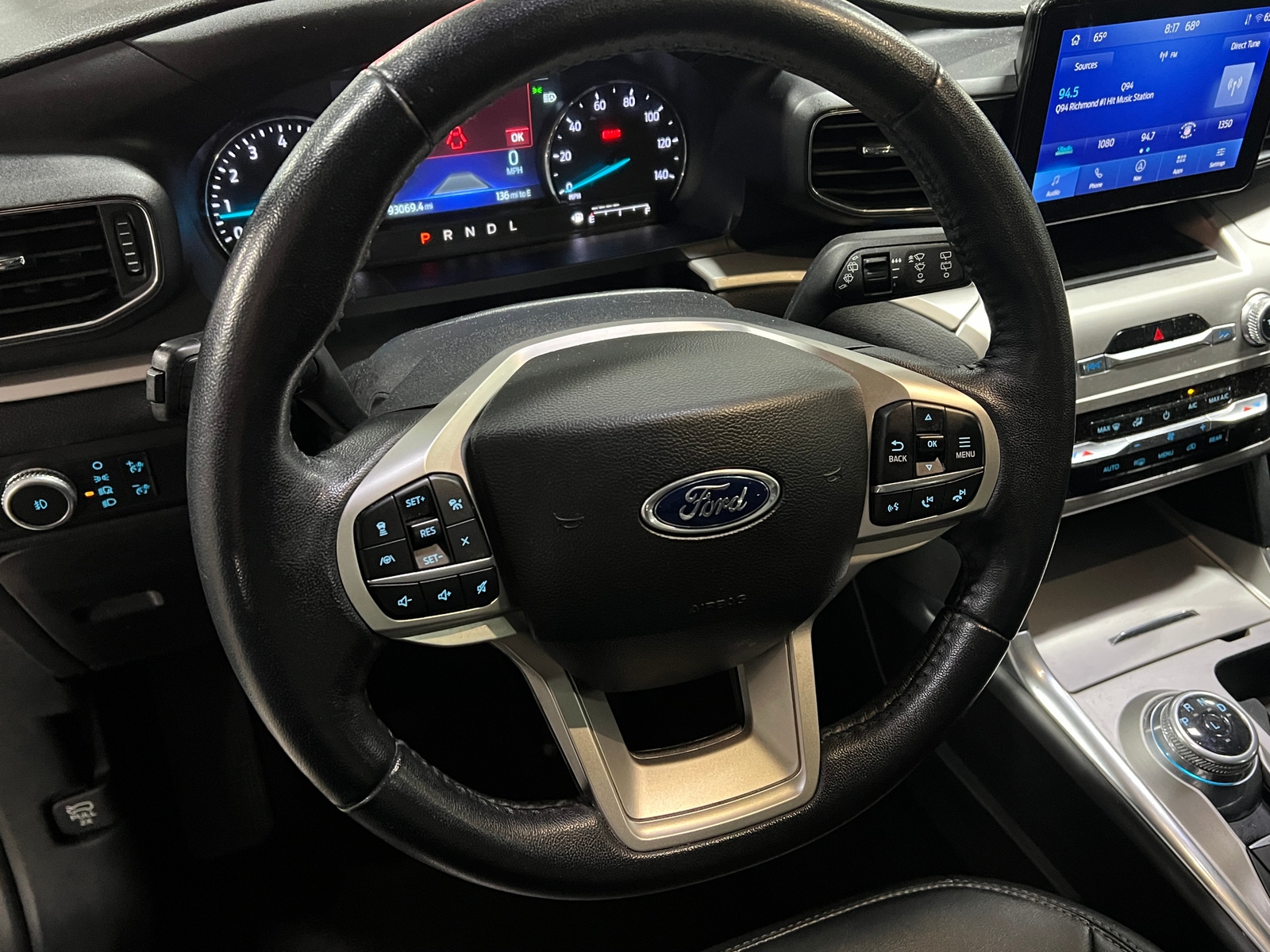 Thumbnail: 2022 Ford Explorer - 4