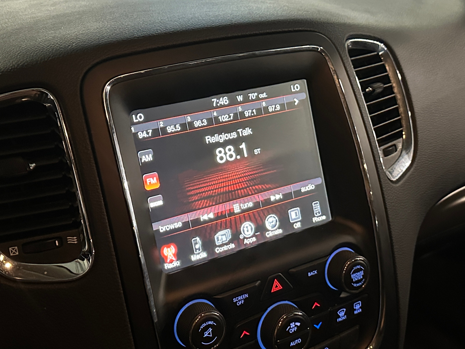 Thumbnail: 2017 Dodge Durango - 4
