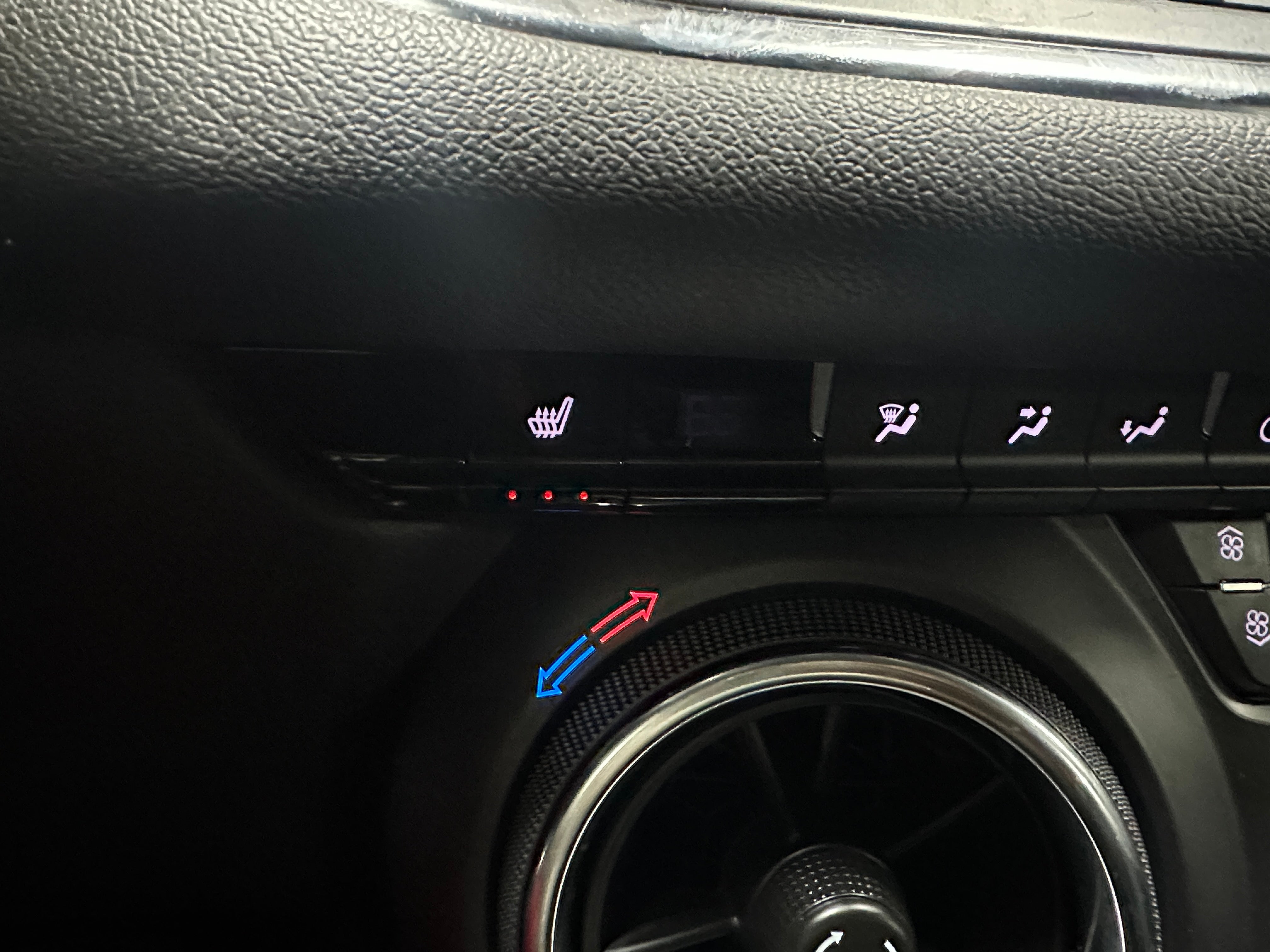 2022 Chevrolet Blazer 2LT - Photo 17