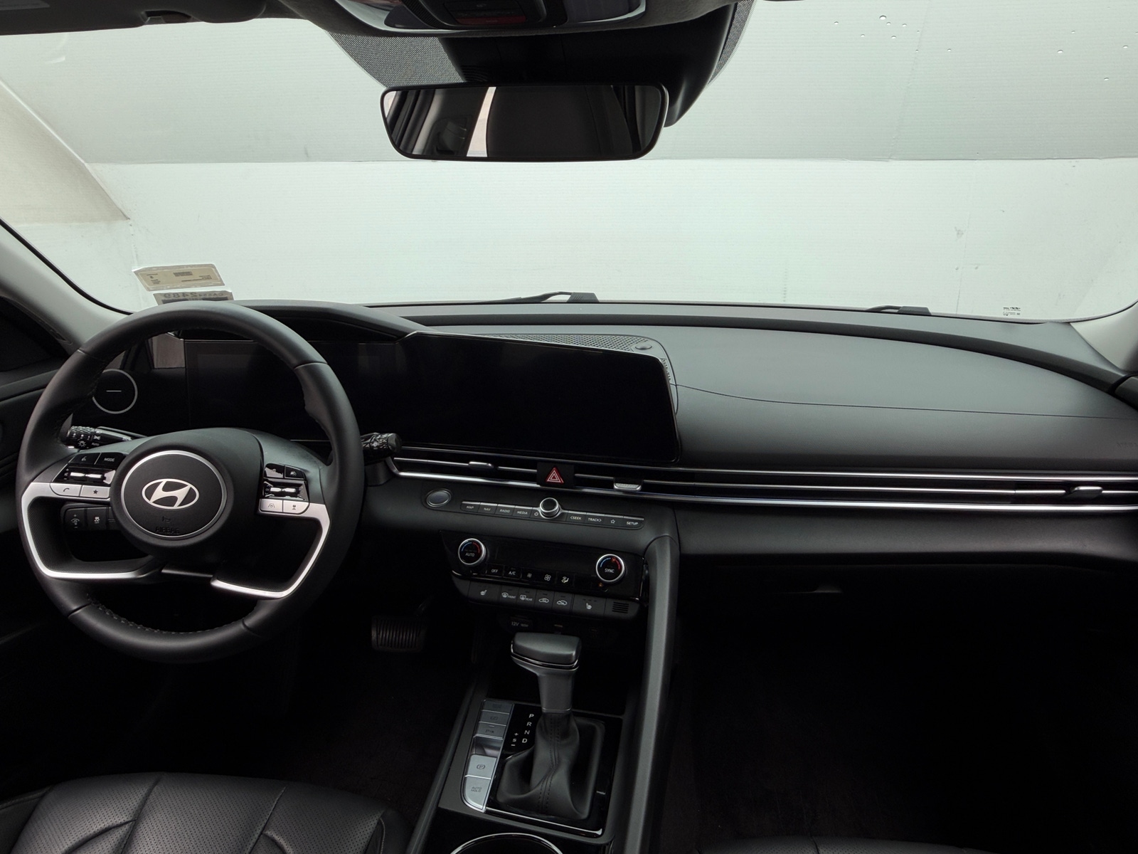 Thumbnail: 2024 Hyundai Elantra - 2