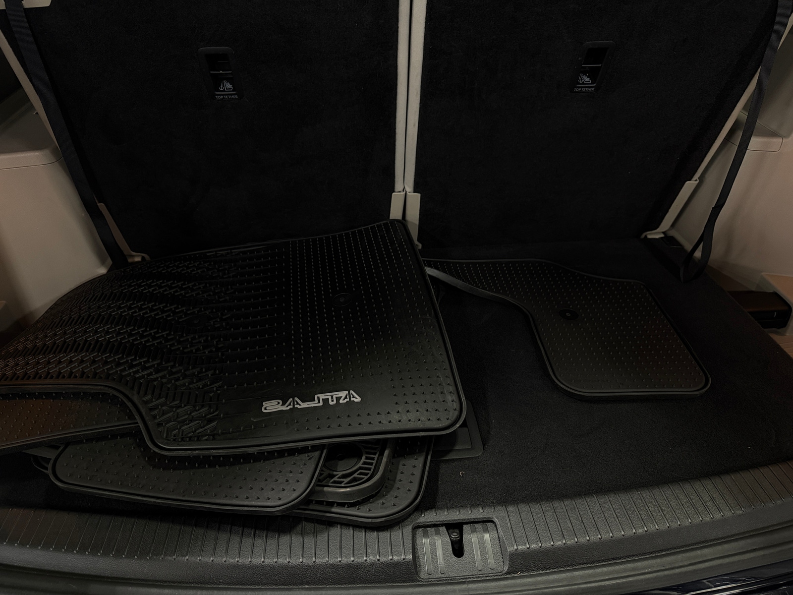 Thumbnail: 2021 Volkswagen Atlas - 6