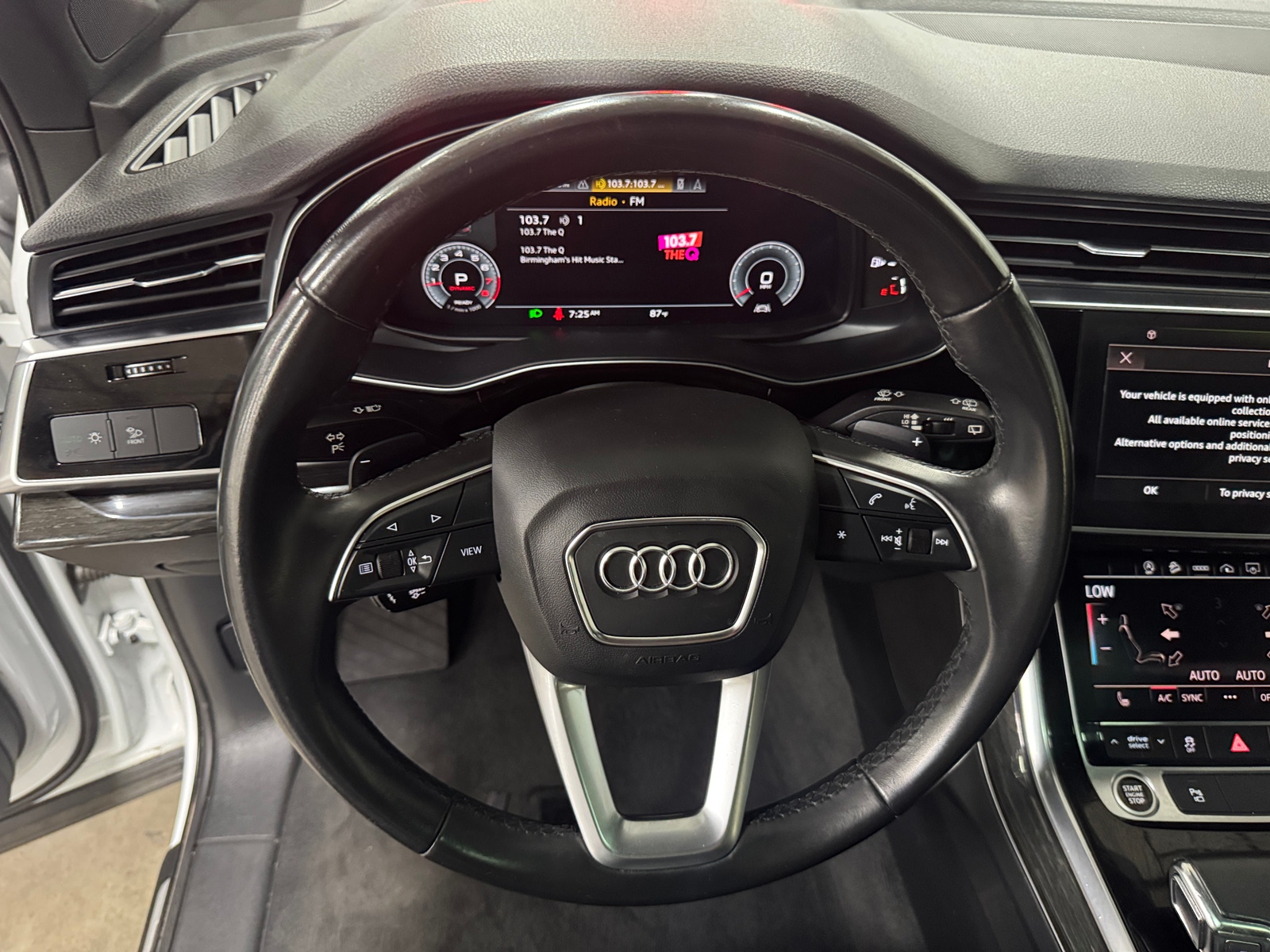 Thumbnail: 2021 Audi Q7 - 4