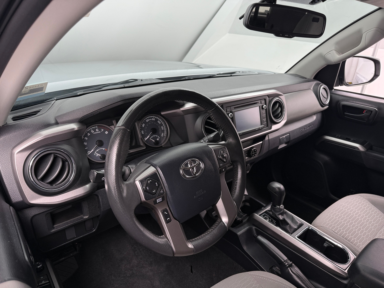 Thumbnail: 2017 Toyota Tacoma - 3