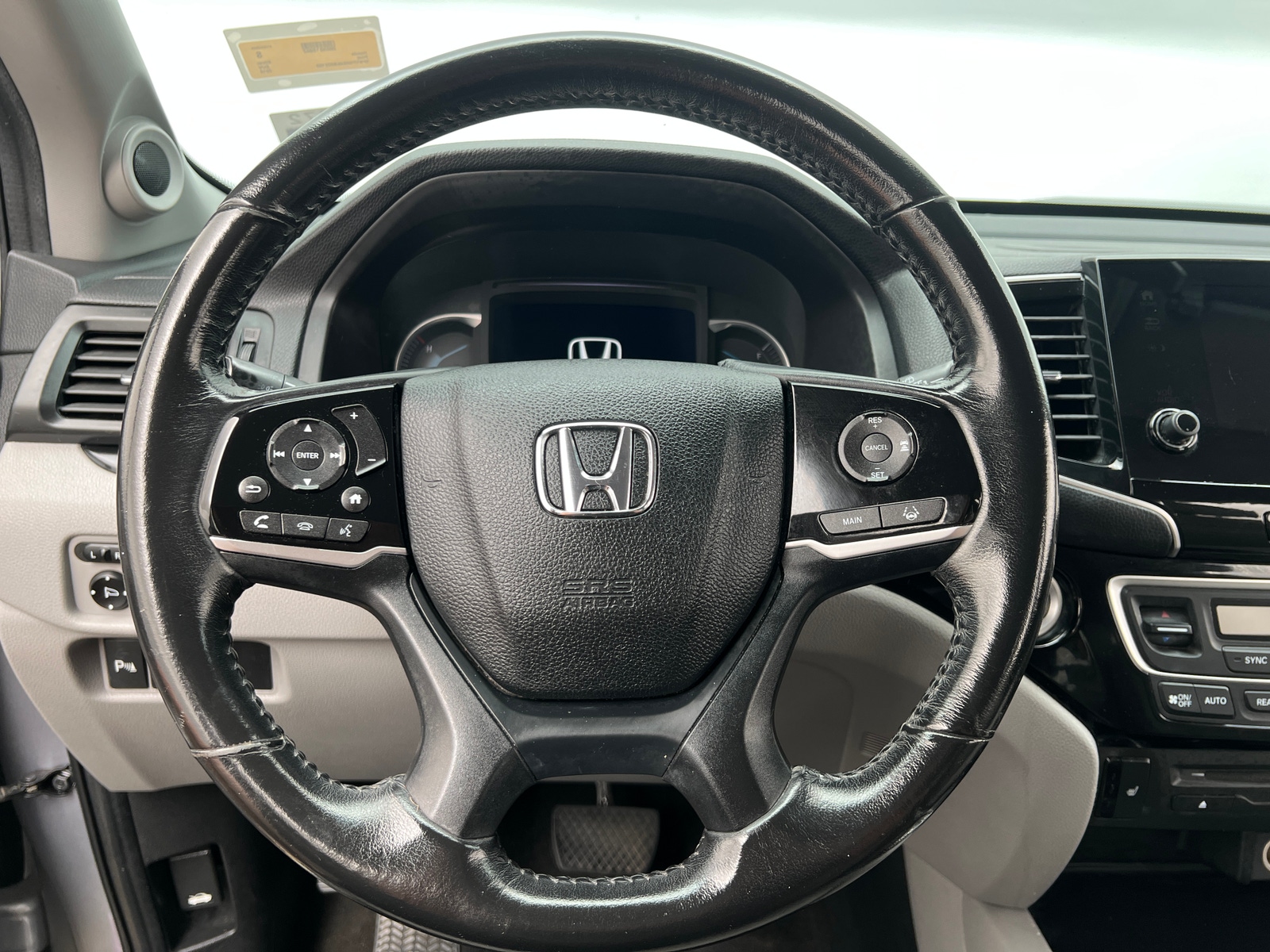 Thumbnail: 2019 Honda Pilot - 4