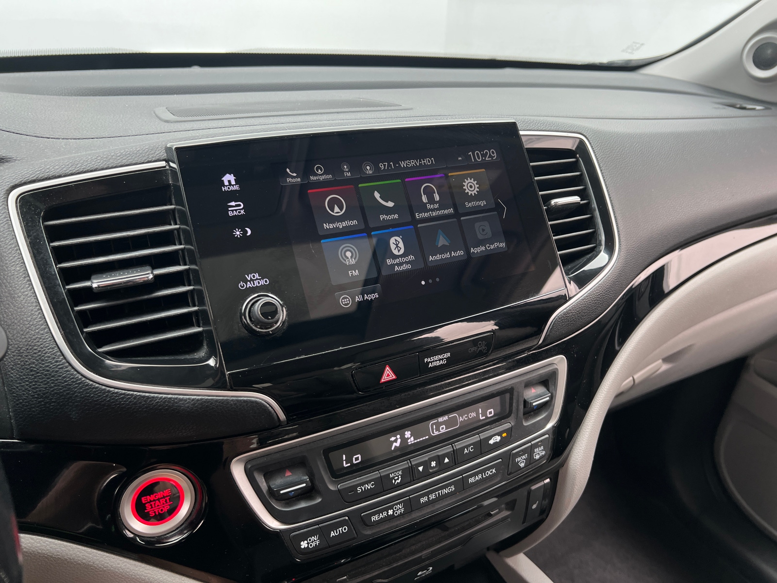 Thumbnail: 2019 Honda Pilot - 3