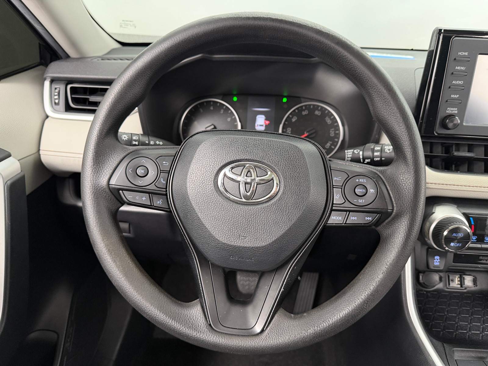 Thumbnail: 2019 Toyota RAV4 - 5