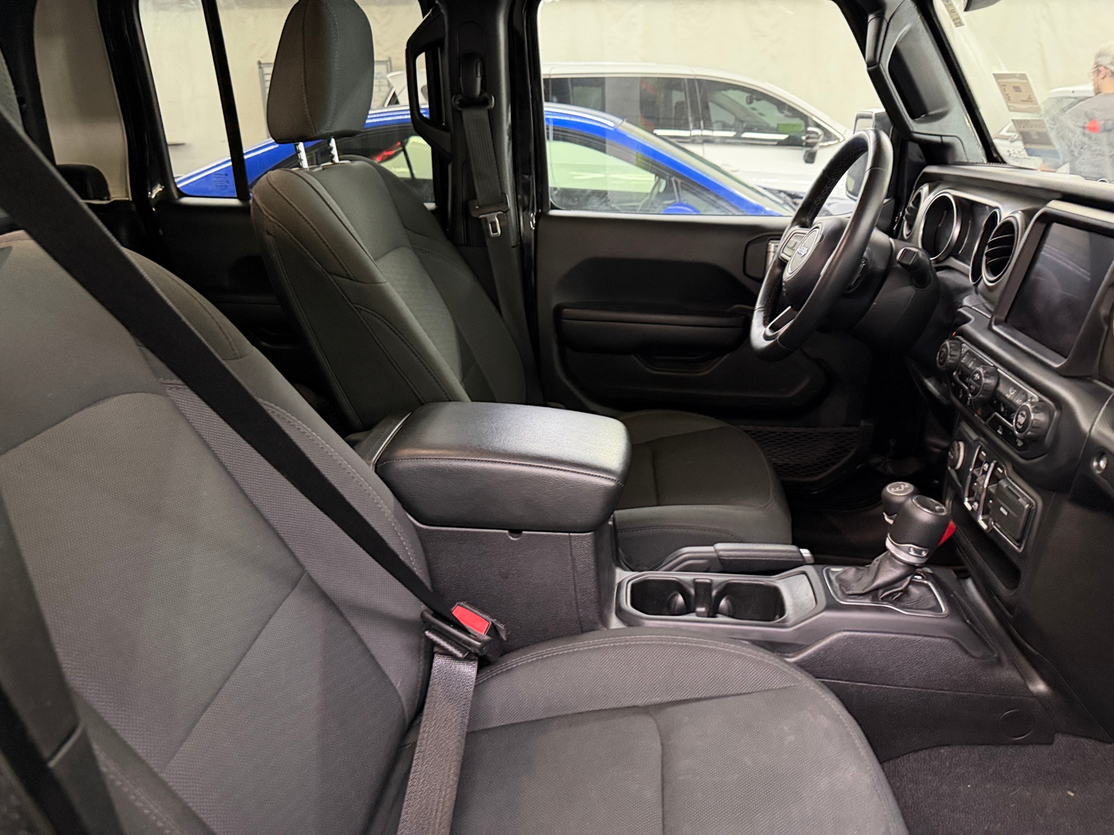 Thumbnail: 2021 Jeep Gladiator - 2