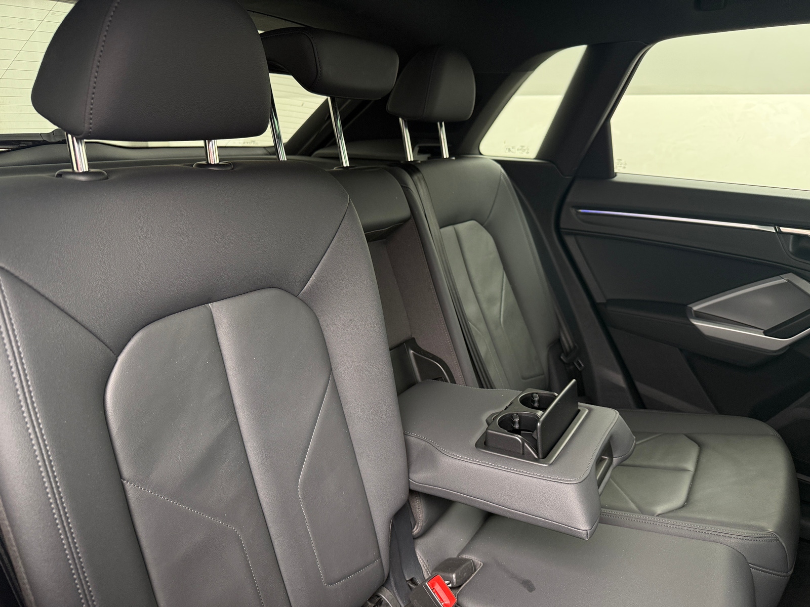 Thumbnail: 2022 Audi Q3 - 6