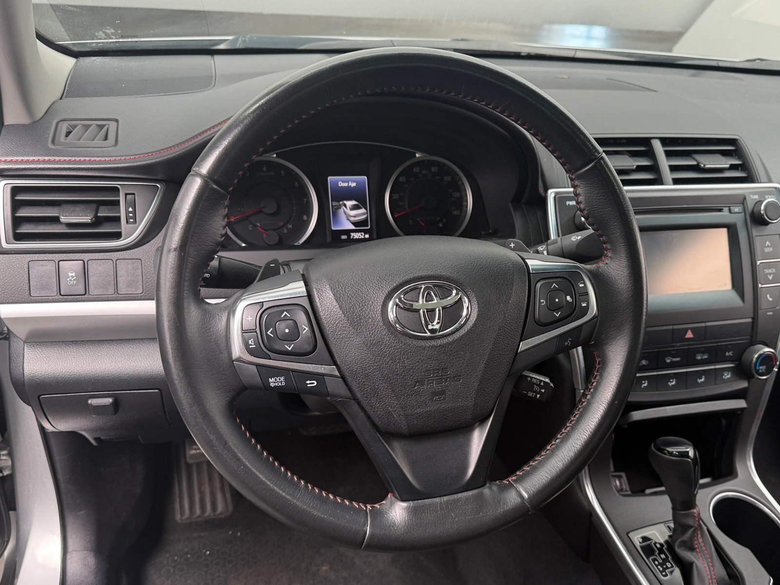 Thumbnail: 2015 Toyota Camry - 5